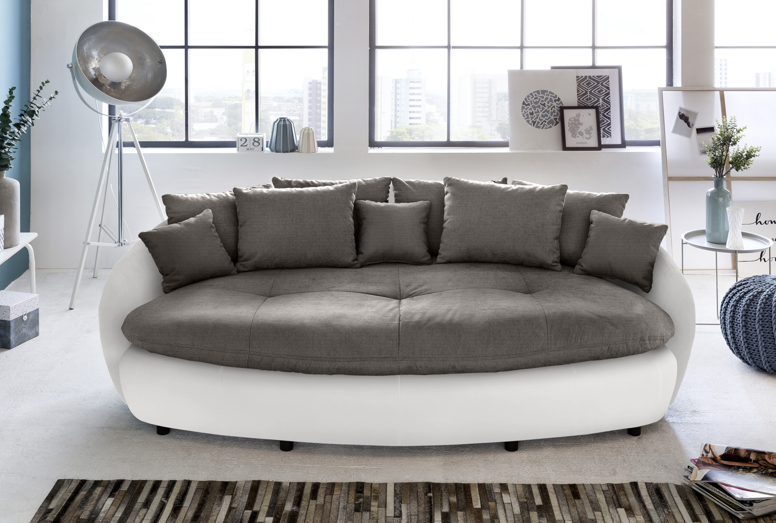 Big-Sofa - schlamm-weiß - mit Kissen