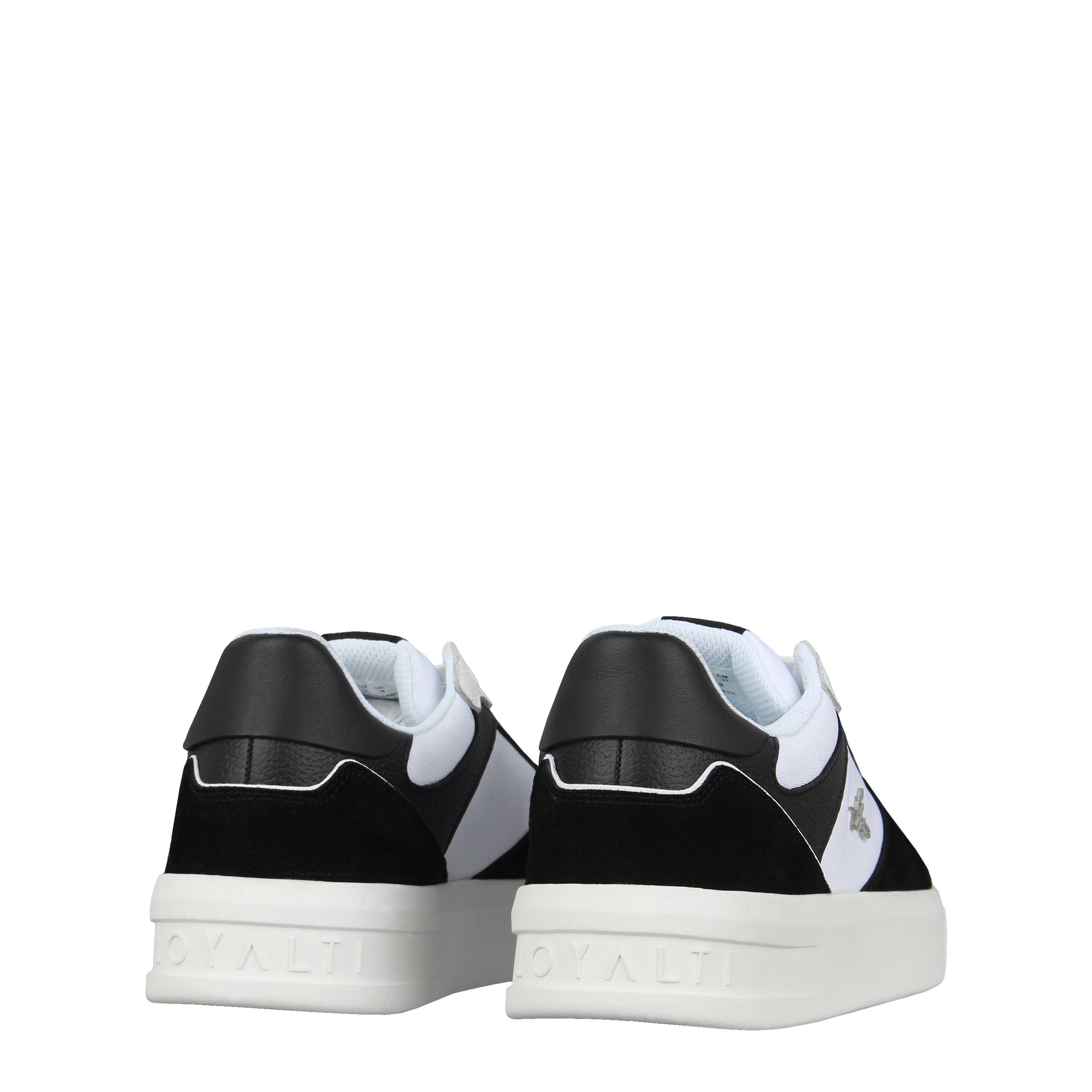 Loyalti T Clip Set Lace Up Sneakers
