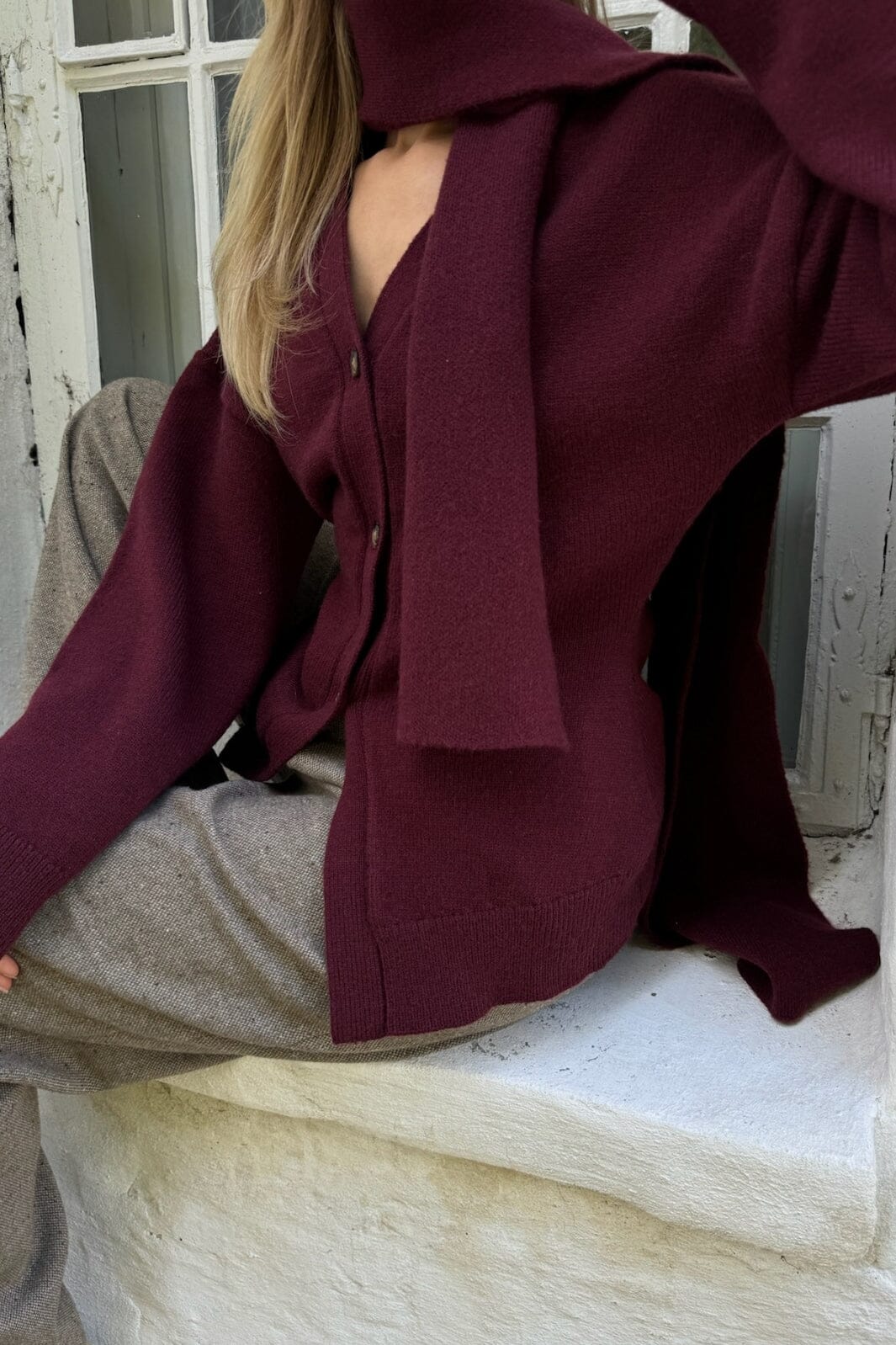 BYIC Karmaic Fitted Cardigan H095-3