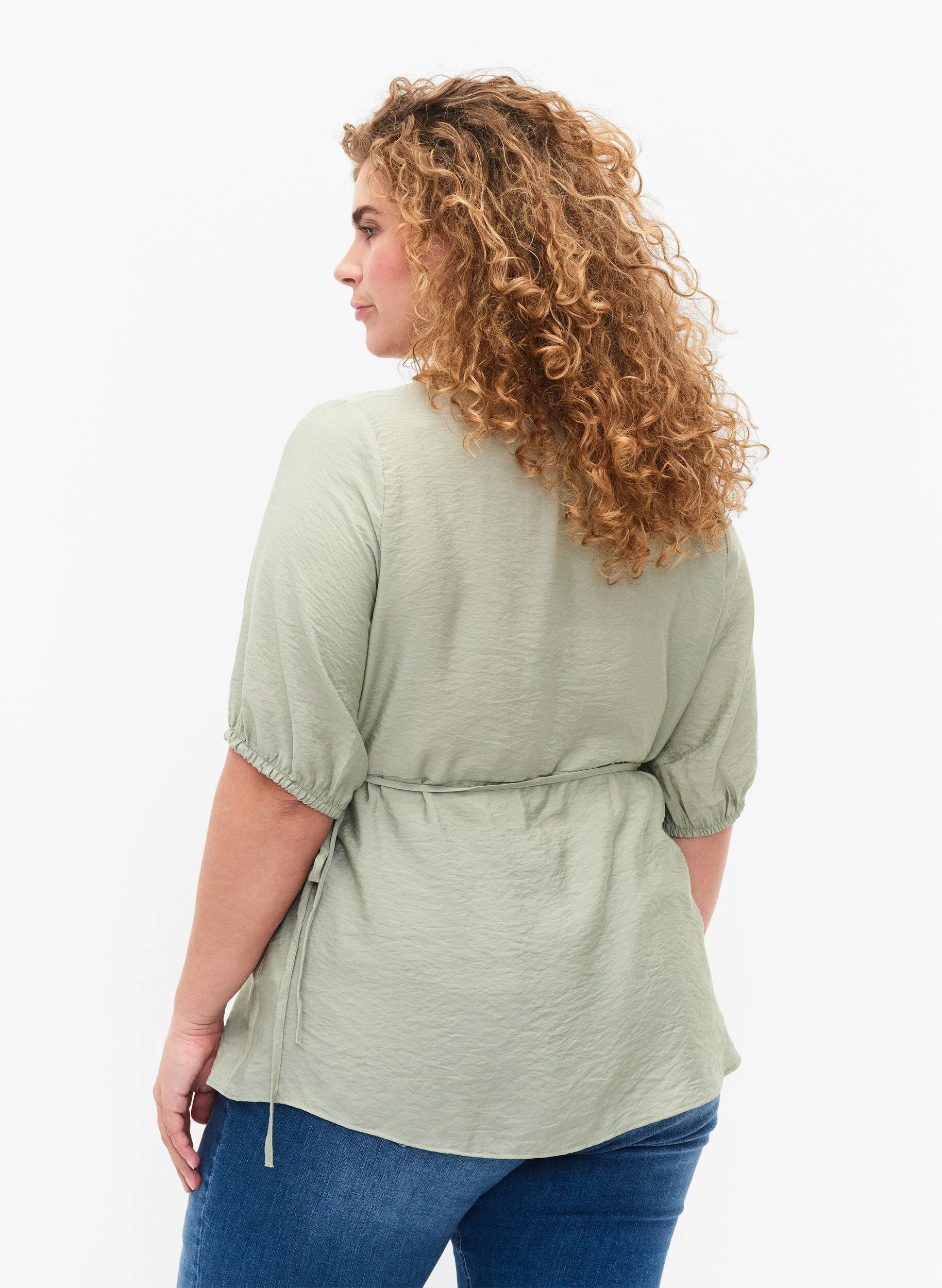 Wrap bluse i viskose med 1/2 ærmer