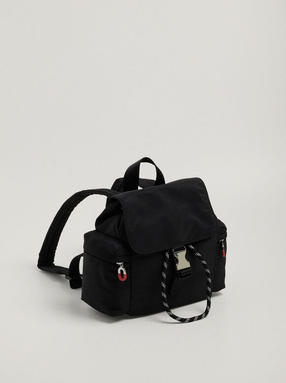 Mochila de nylon com fivela - Preta