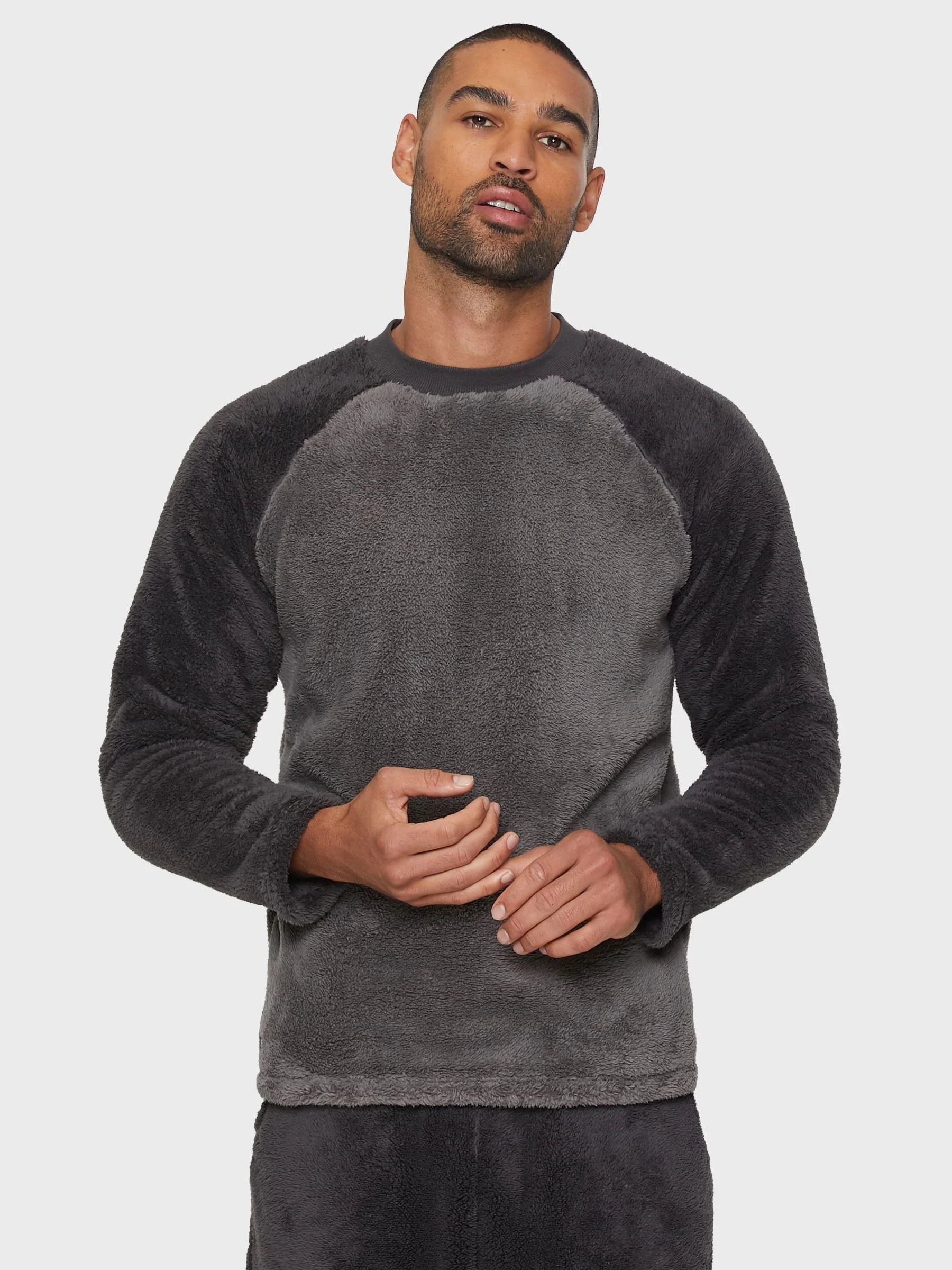 Antraciet - Threadbare Borg pyjamaset