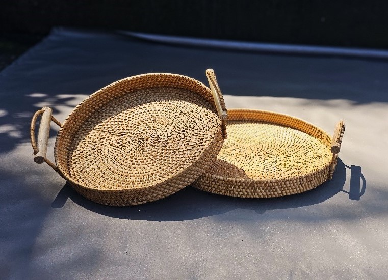 Rattan-Tablett natur Ø 25 cm, H 9 cm zu 12,80
