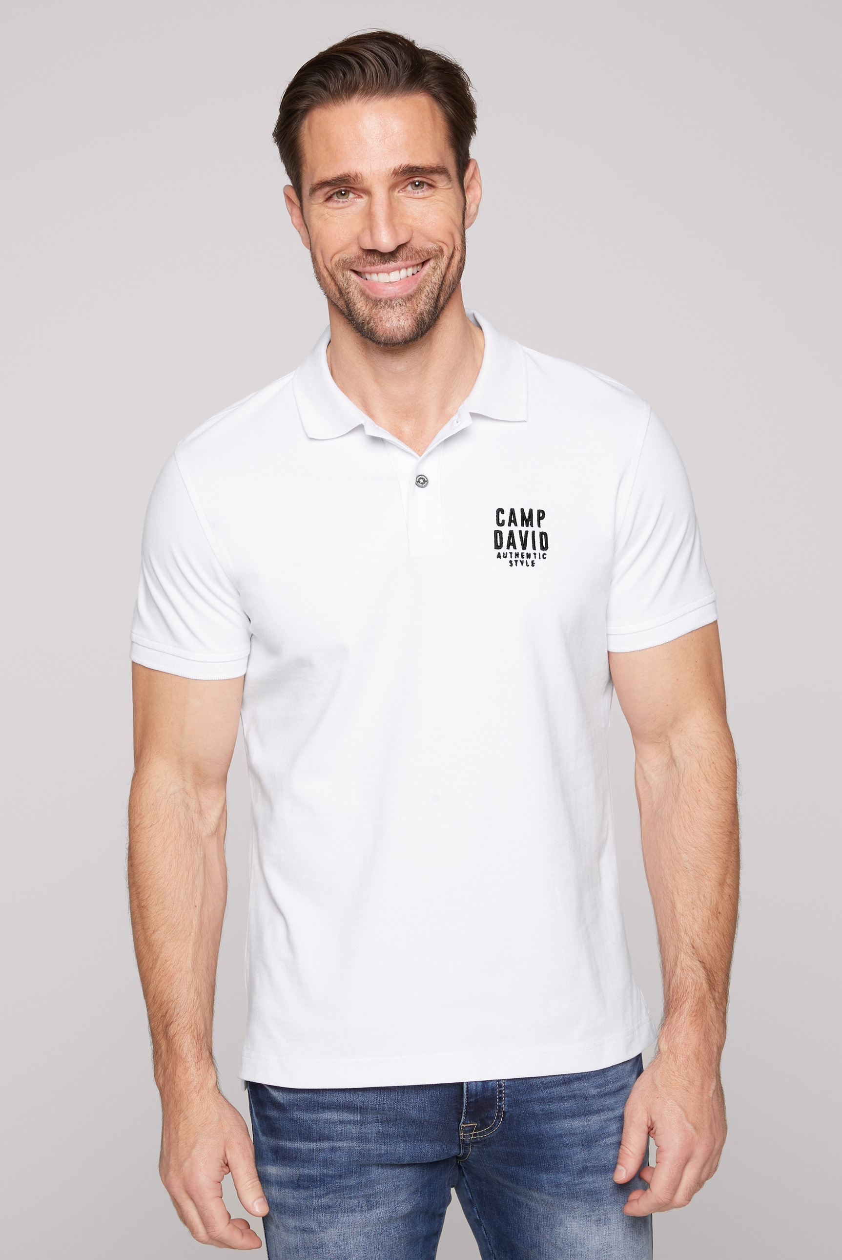 CAMP DAVID Poloshirt , mit kleiner Logo-Stickerei auf Brusthöhe