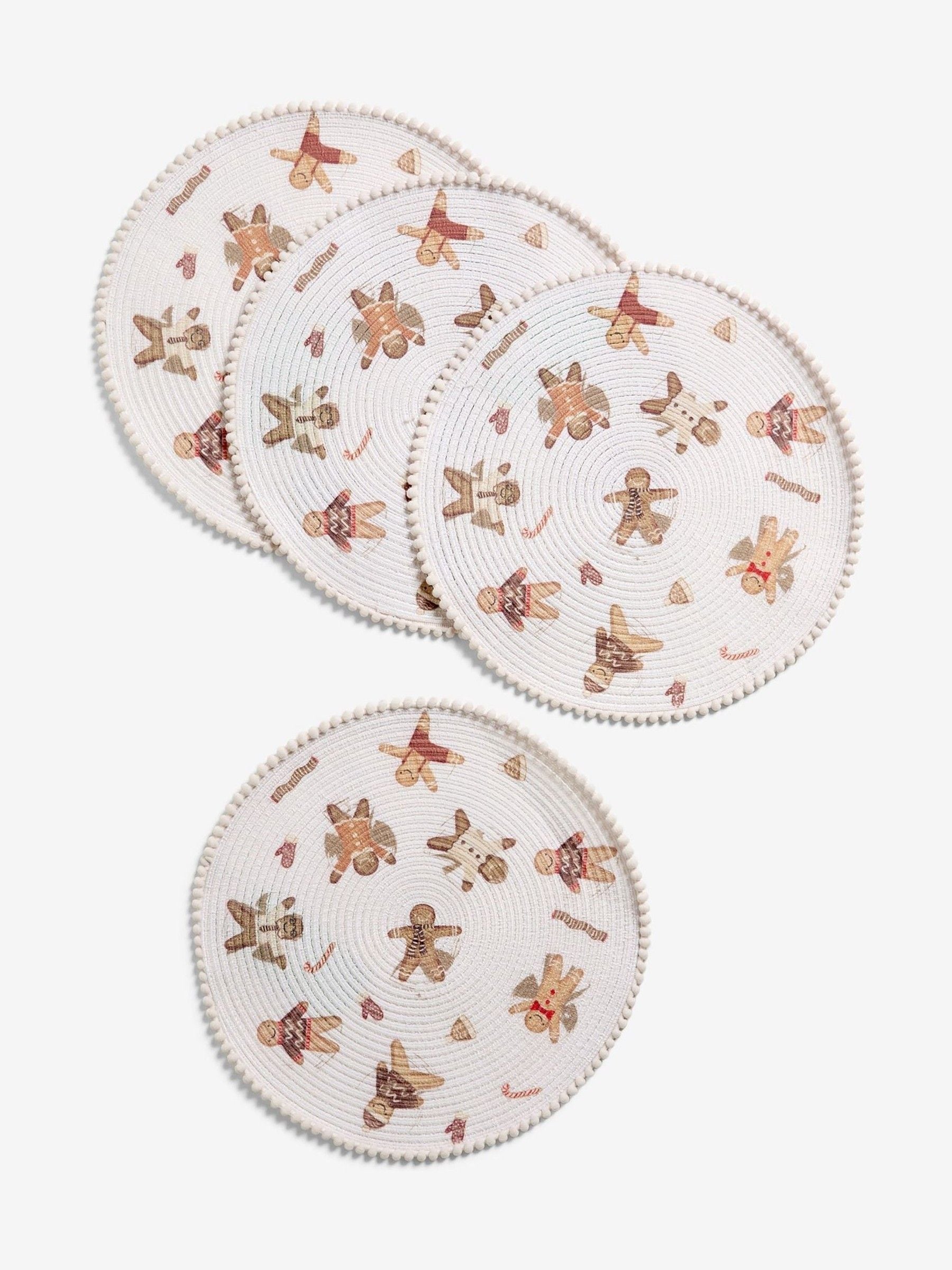 Set van 4 kerstplacemats met peperkoekprint en pompons