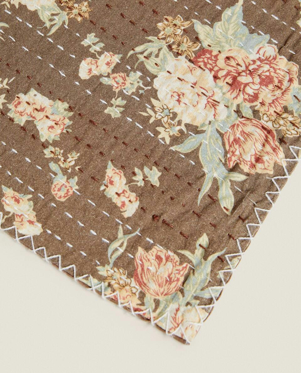 COBERTOR ACOLCHOADO ESTAMPADO