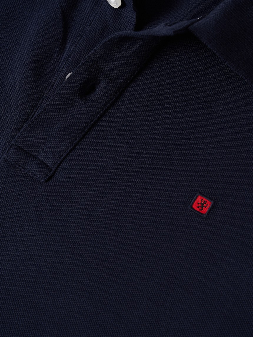 Polo piqué regular fit em algodão