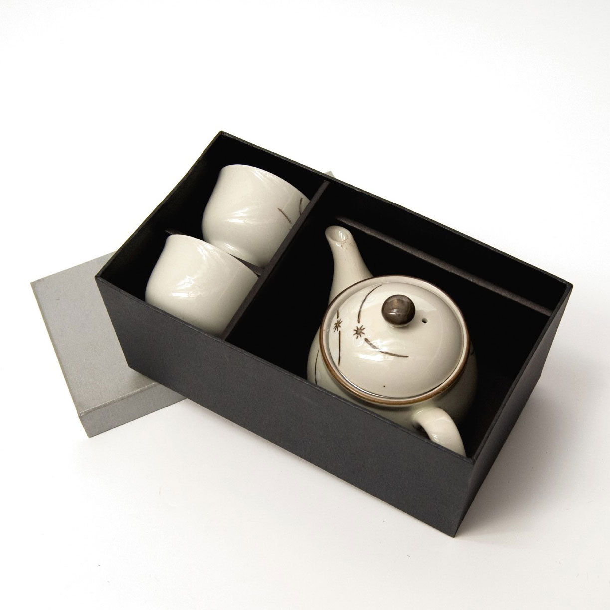 Teeservice 'Star', 2 Tassen & Teekanne, creme-braun zu 14,80