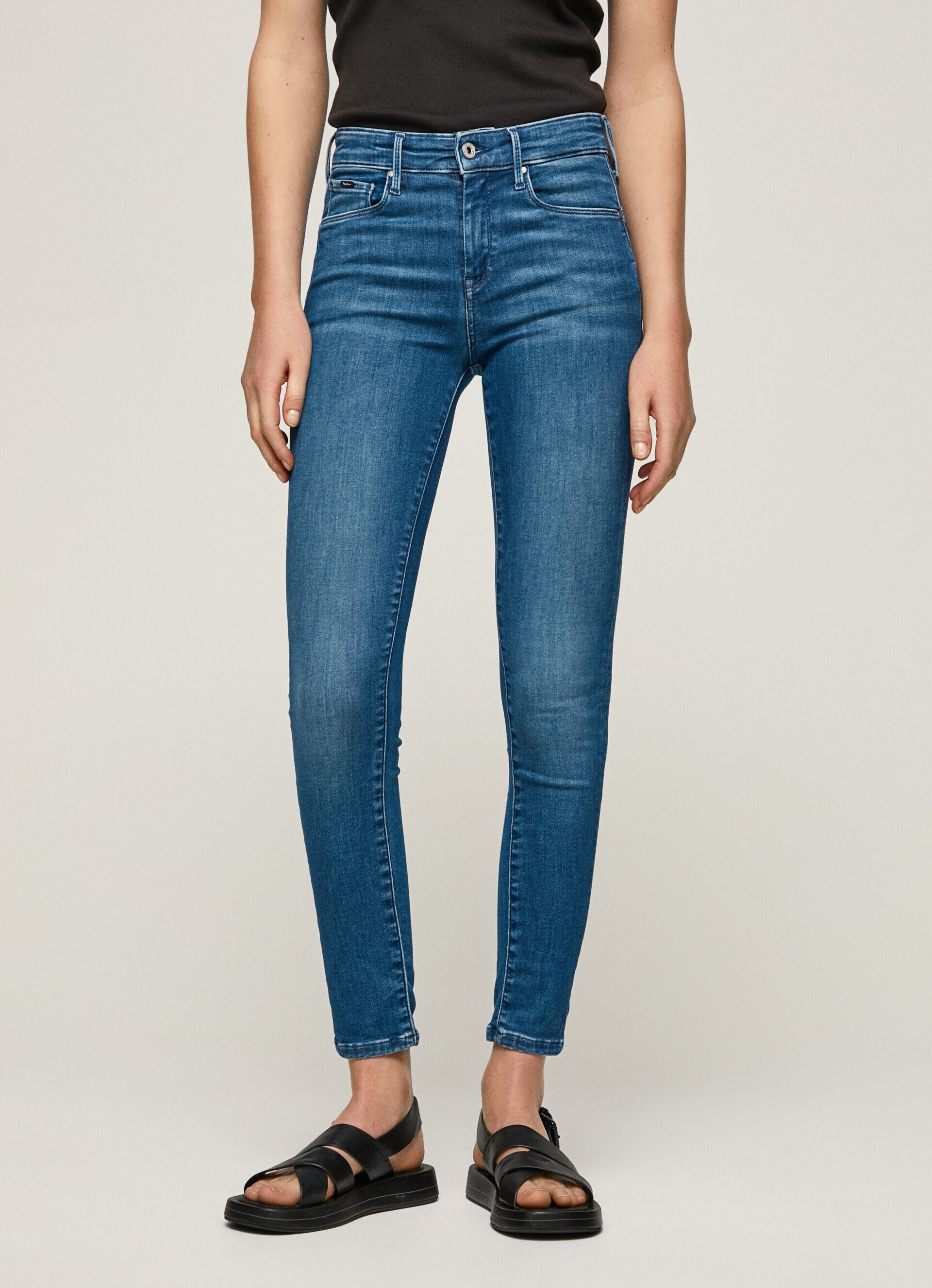 Calça jeans Zoe Fit Skinny de cintura média - jeans