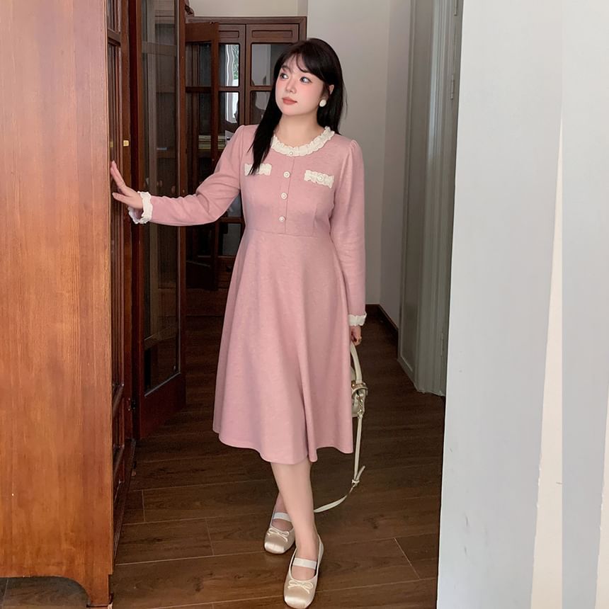 Tripoly - Plus Size Midi A-lijn jurk met lange mouwen en kantversiering
