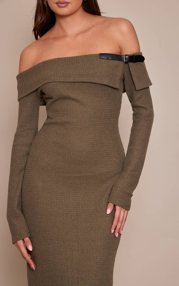 Kaki Robe Longue Texturée À Épaules Dénudées Avec Ceinture