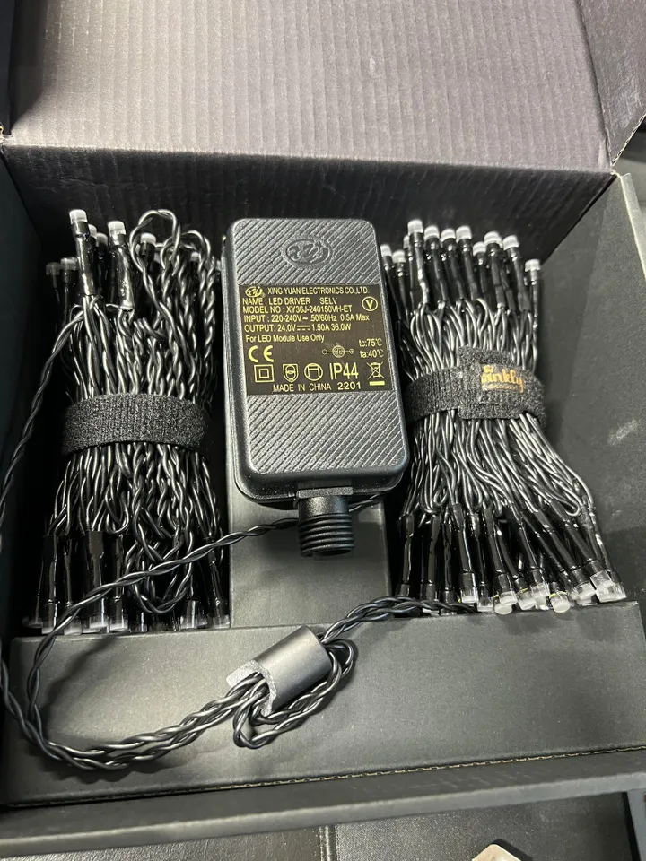 [OUTLET] - Twinkly Strings Special Edition 250 LEDs RGBW - 20 meter/250 lys