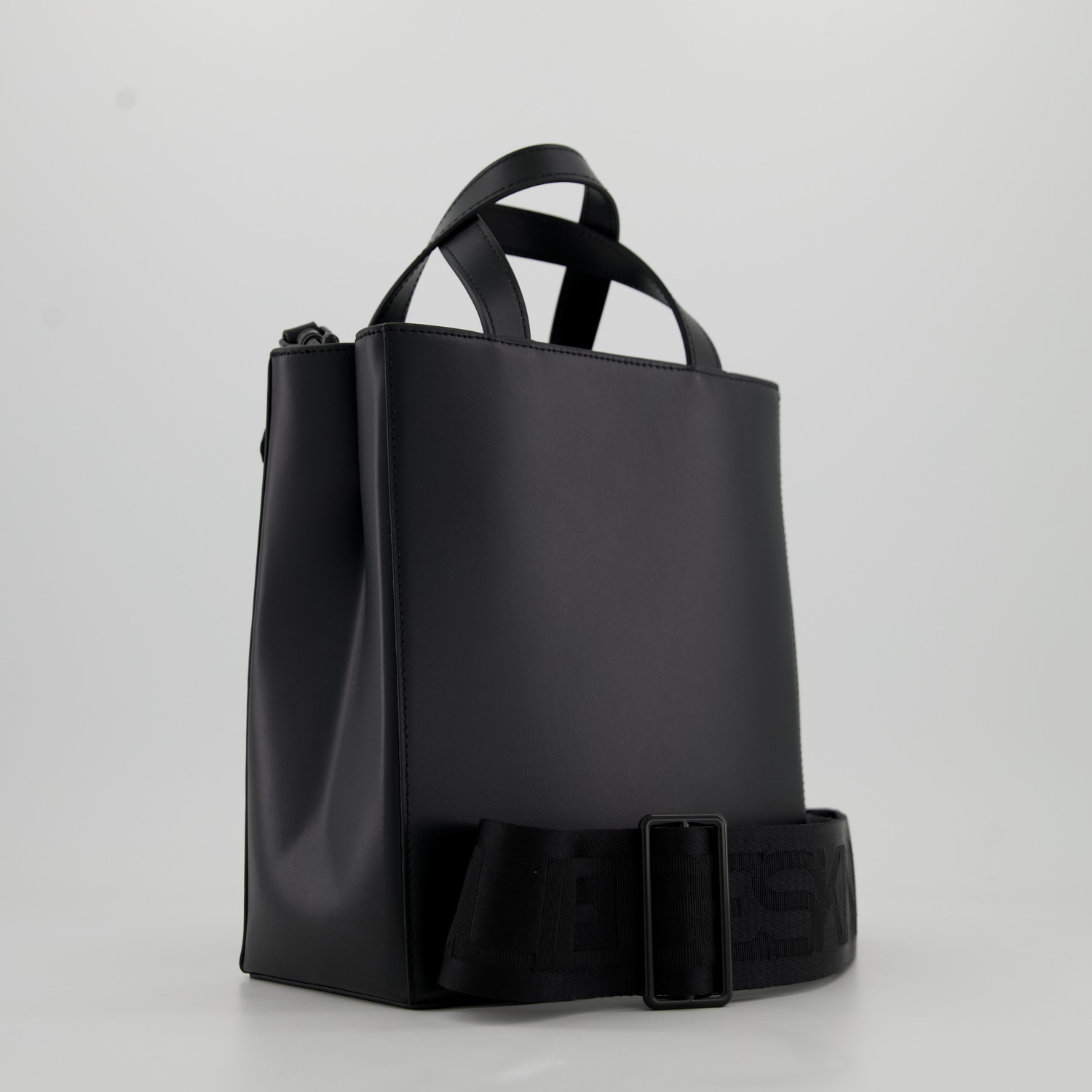 Liebeskind Paper Bag S Carter