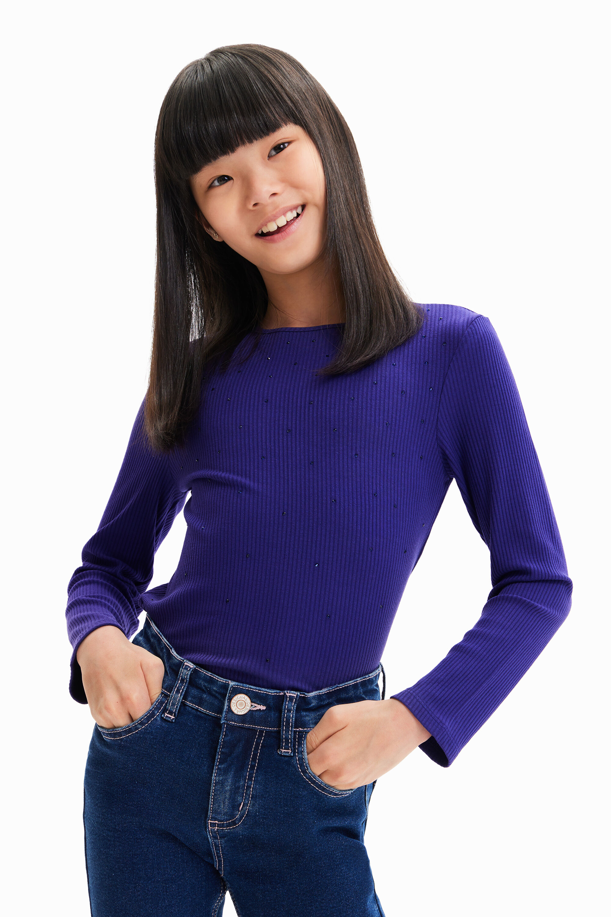 Camiseta canelada com strass