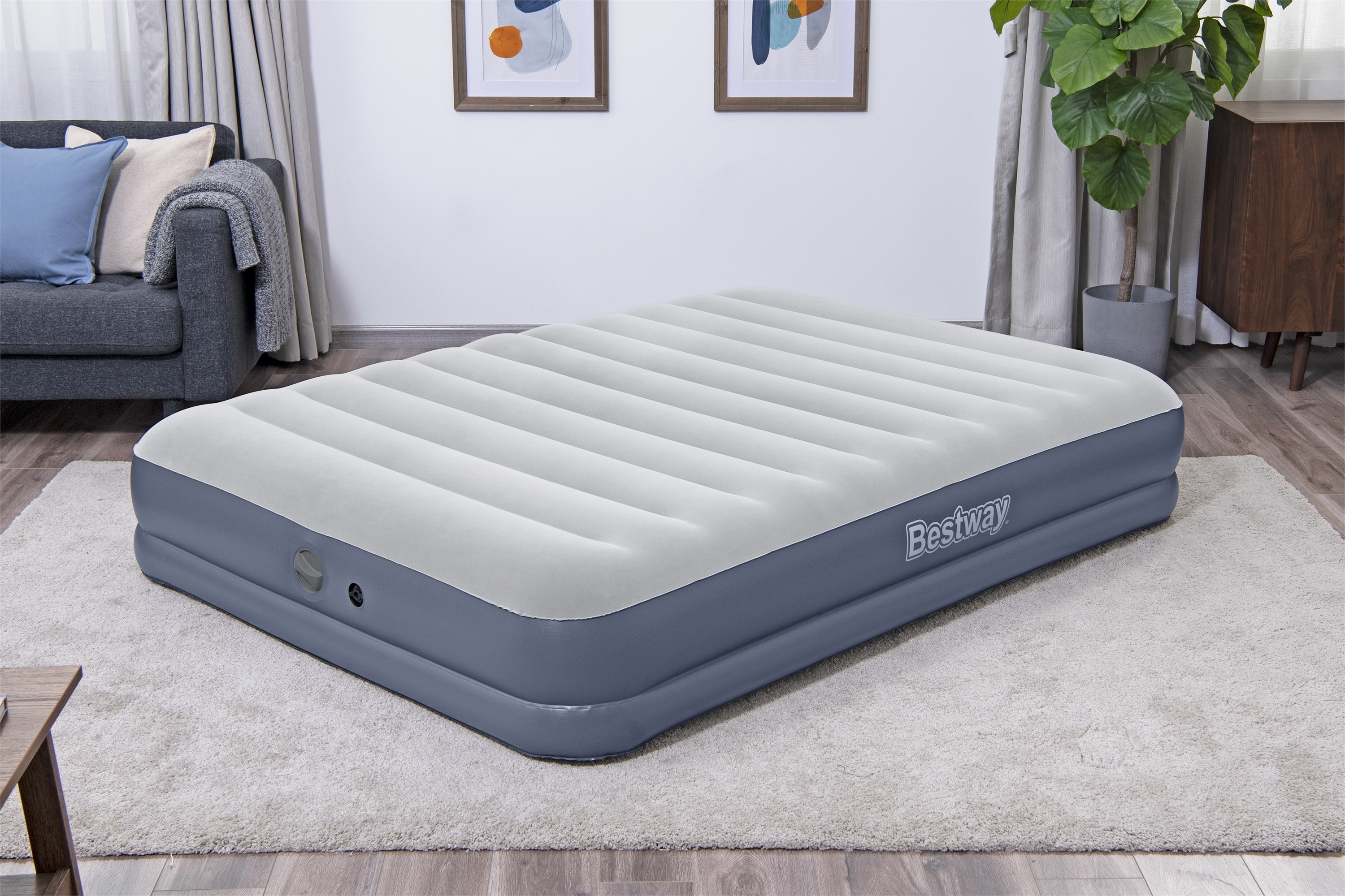 Luftbett Tritech selbstaufblasend mit Akku 203 x 152 x 36 cm