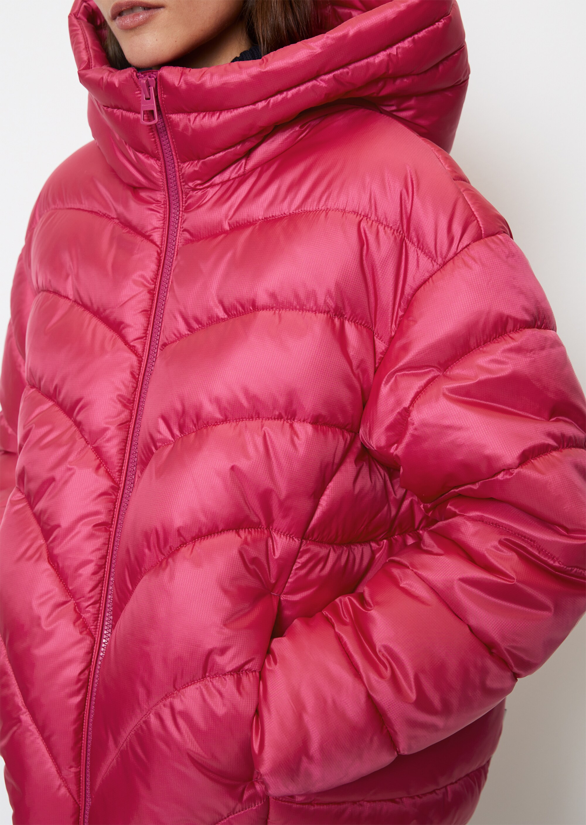 DfC Steppjacke relaxedaus recycelten Materialien