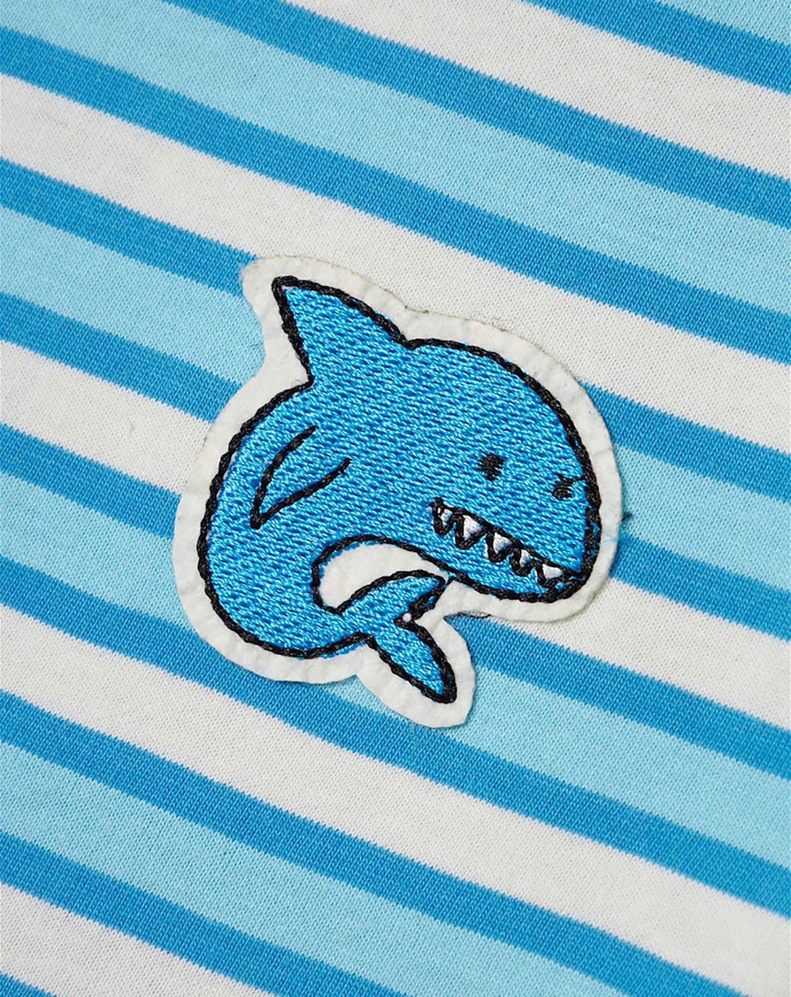 T-Shirt NMMDIKE SHARKY gestreift in swedish blue