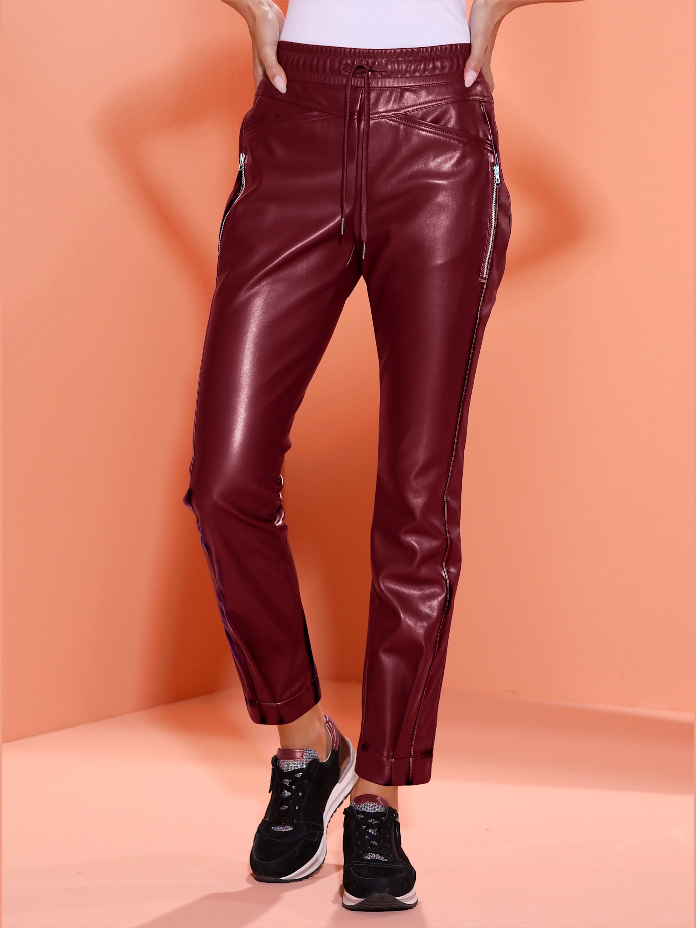 Pantalon en imitation cuir qualité lisse tendance