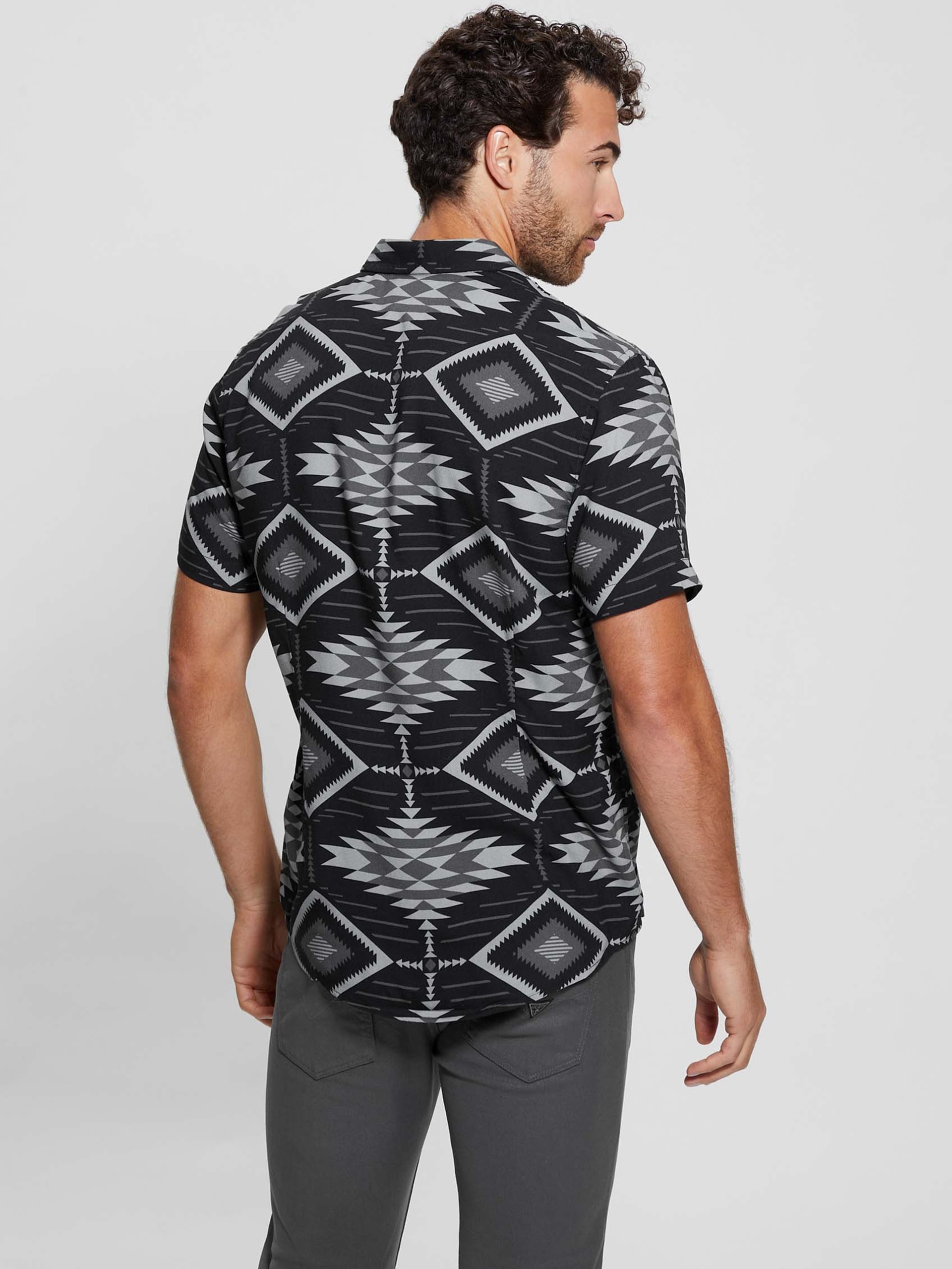 Camisa Eco Rayon com Estampa do Sudoeste