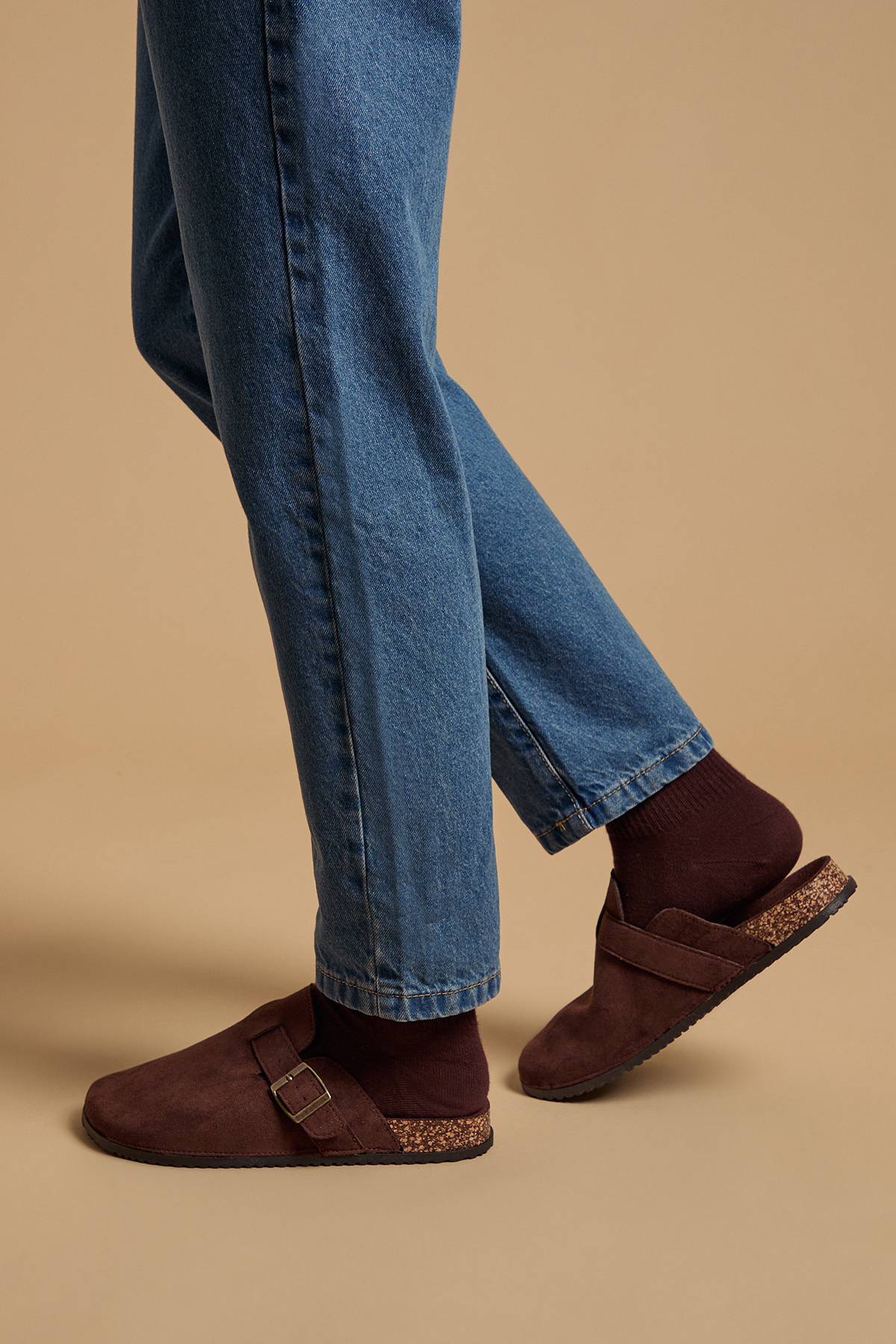Oasis Chaussures plates Jamie en synthétique à bout fermé avec semelle anatomique