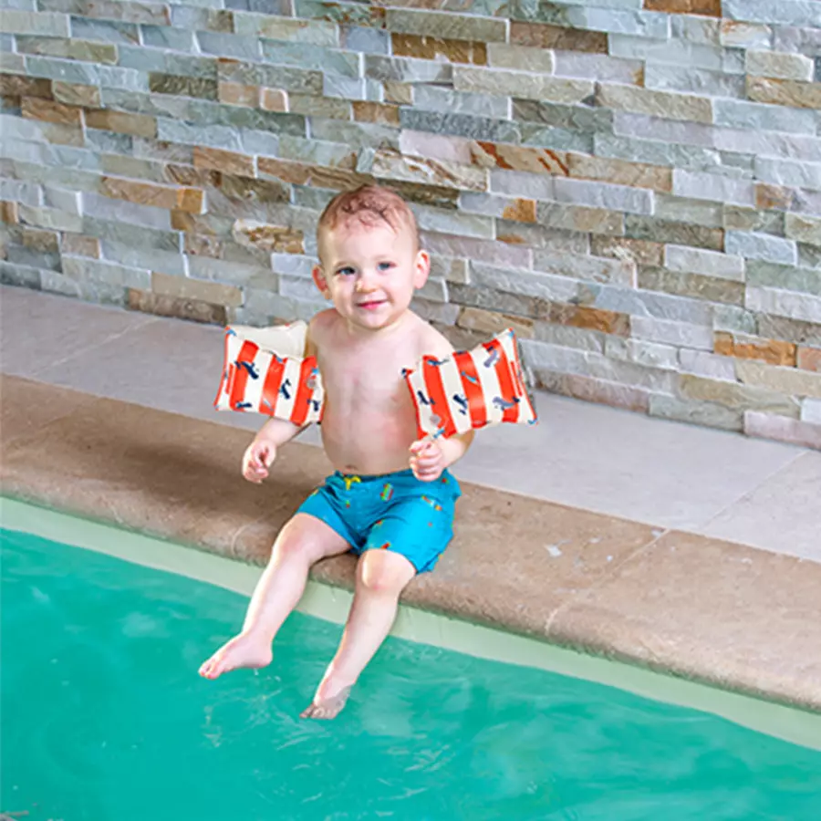 Swim Essentials Red White Whale Schwimmflügel 0 bis 2 Jahre