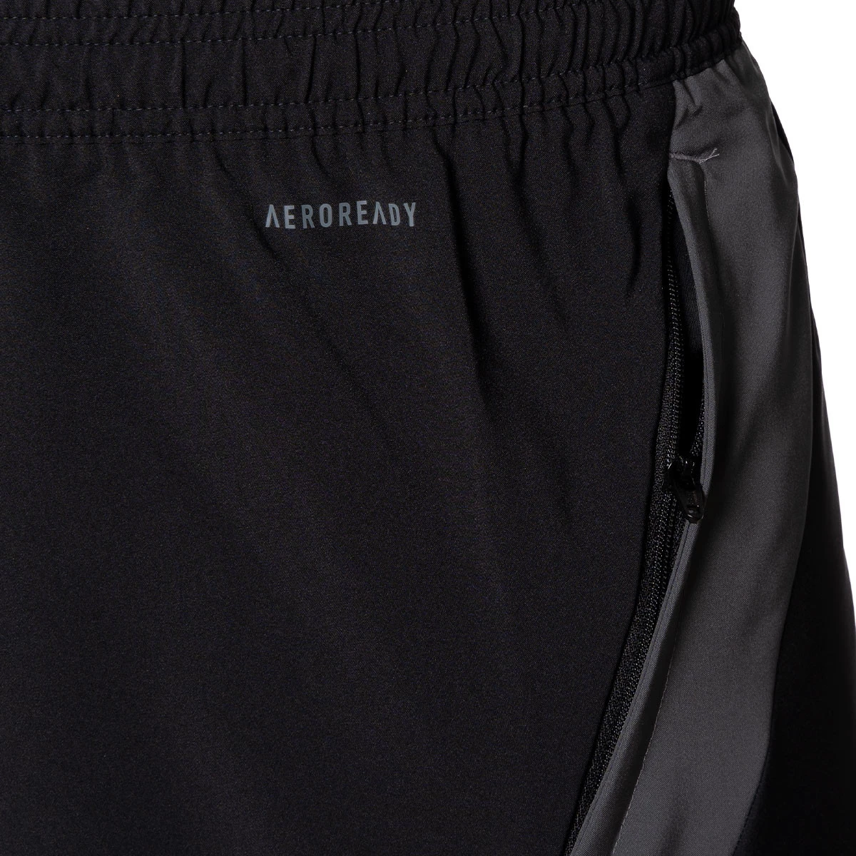 Bermudas adidas Gimnàstic de Tarragona Passeio Técnicos 2024-2025