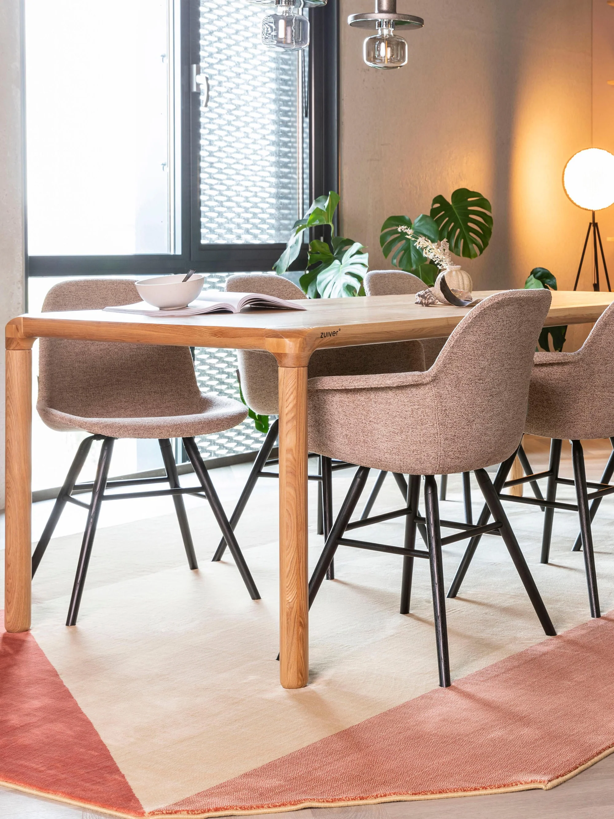Houten eettafel Storm, in verschillende formaten