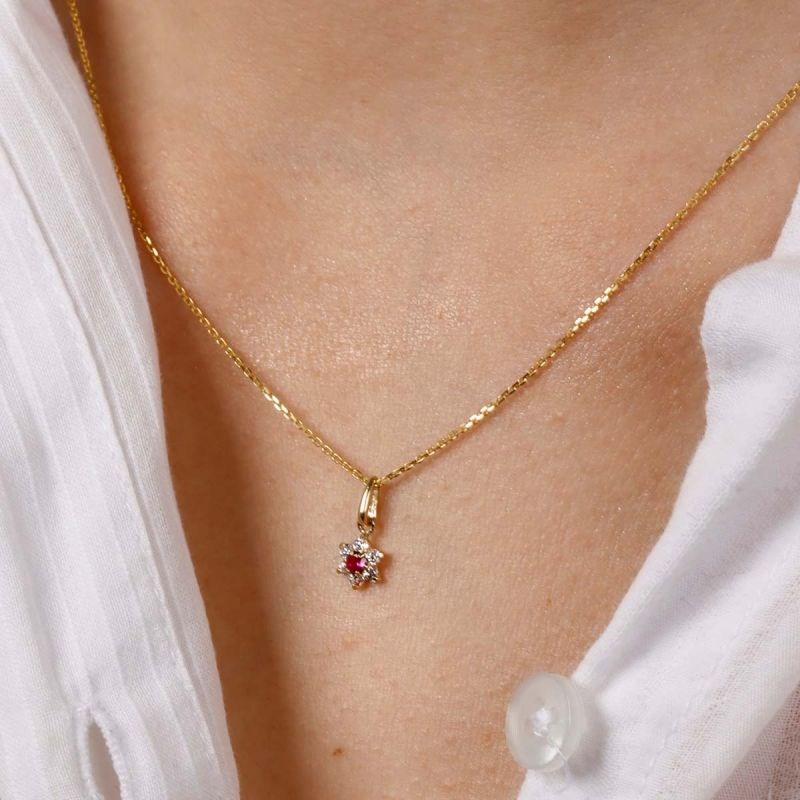 Pendentif Or Jaune 375/1000 et Zirconium