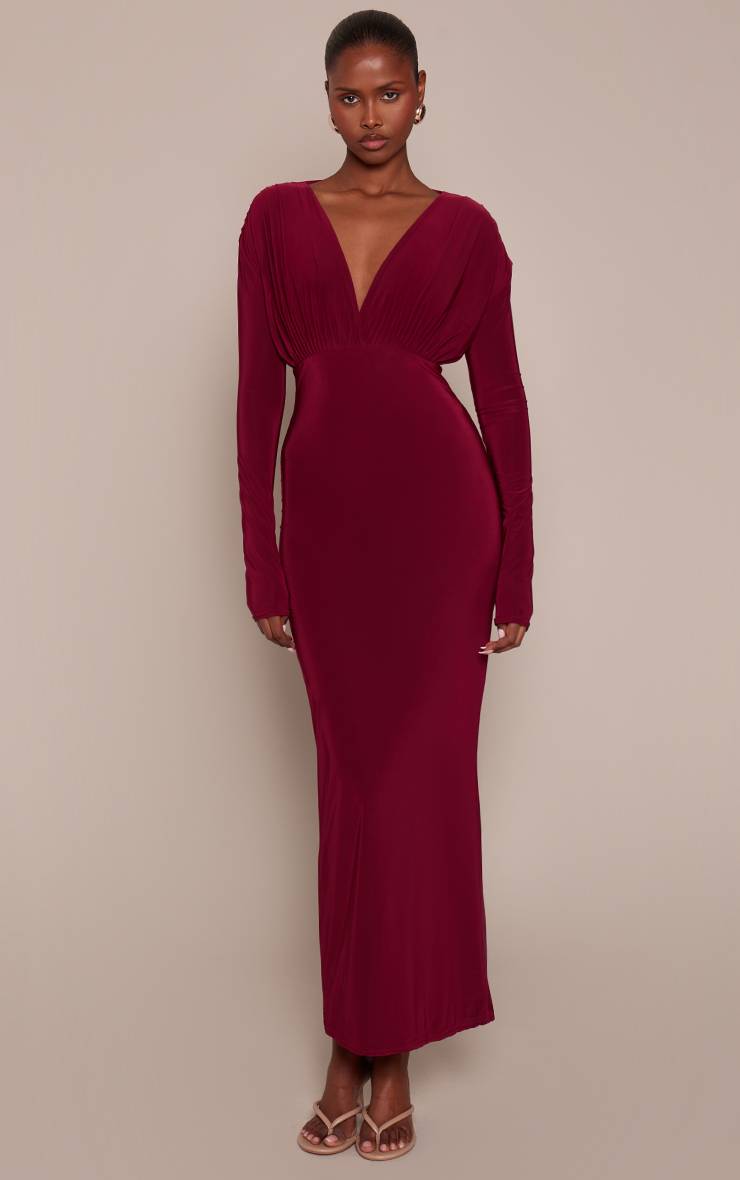Rouge Bordeaux Robe Longue Moulante À Manches Longues Et Décolleté Plongeant En Tissu Soyeux Double Épaisseur