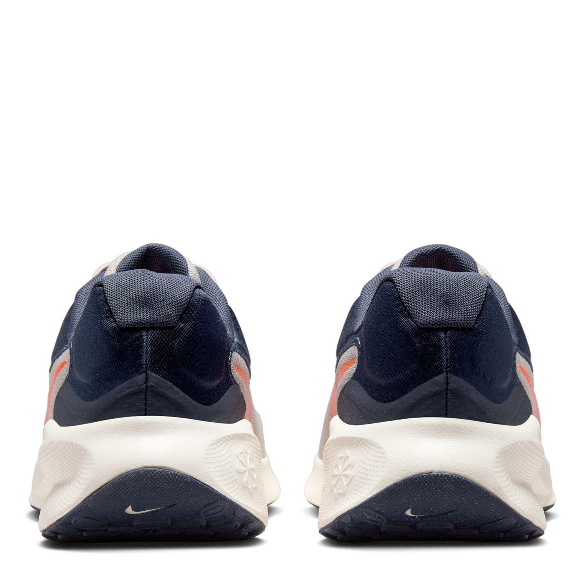 Nike Revolution 7 Mens Road Running Shoes