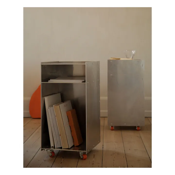 Frama Table d'appoint Rivet box en aluminium