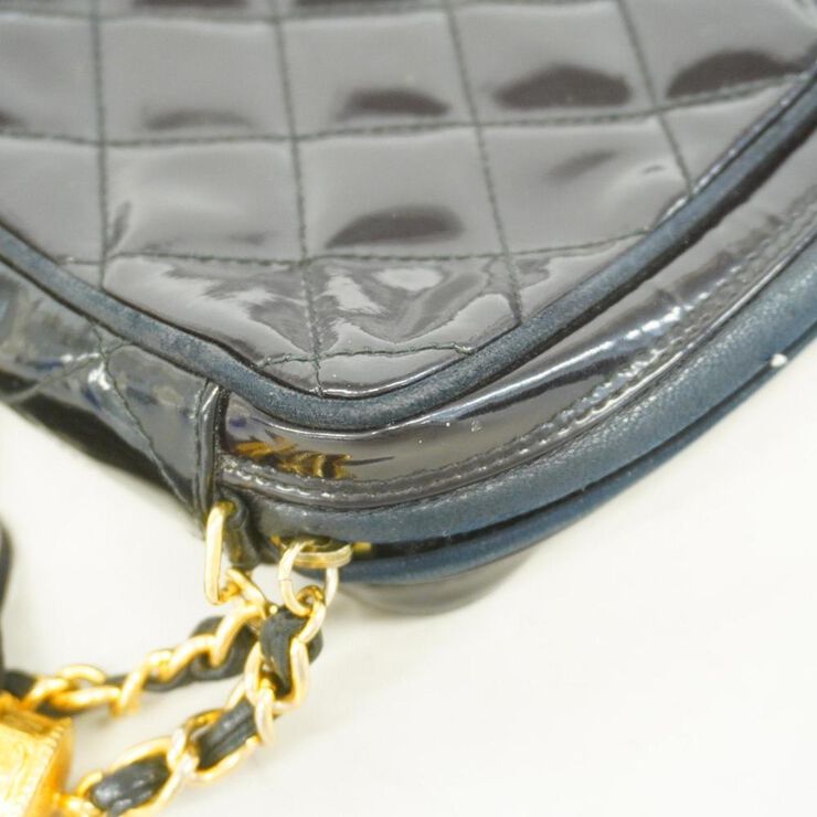 Chanel Vintage Chanel Crossbody Bag Black