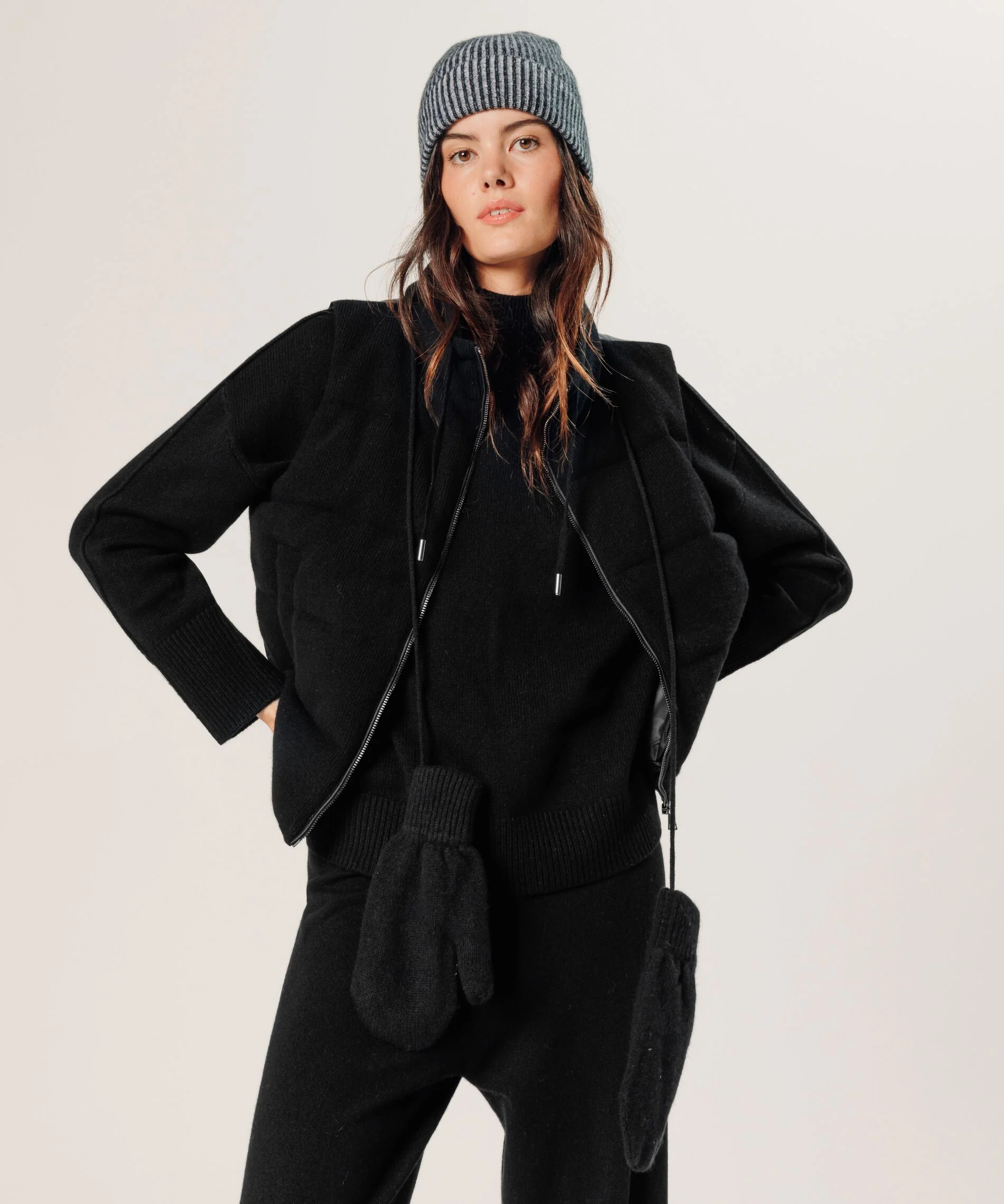 Bonnet bicolore en cachemire | Noir