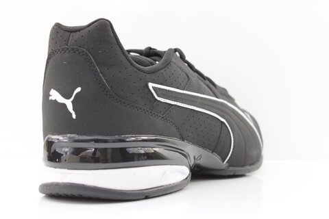 PUMA Sneaker
