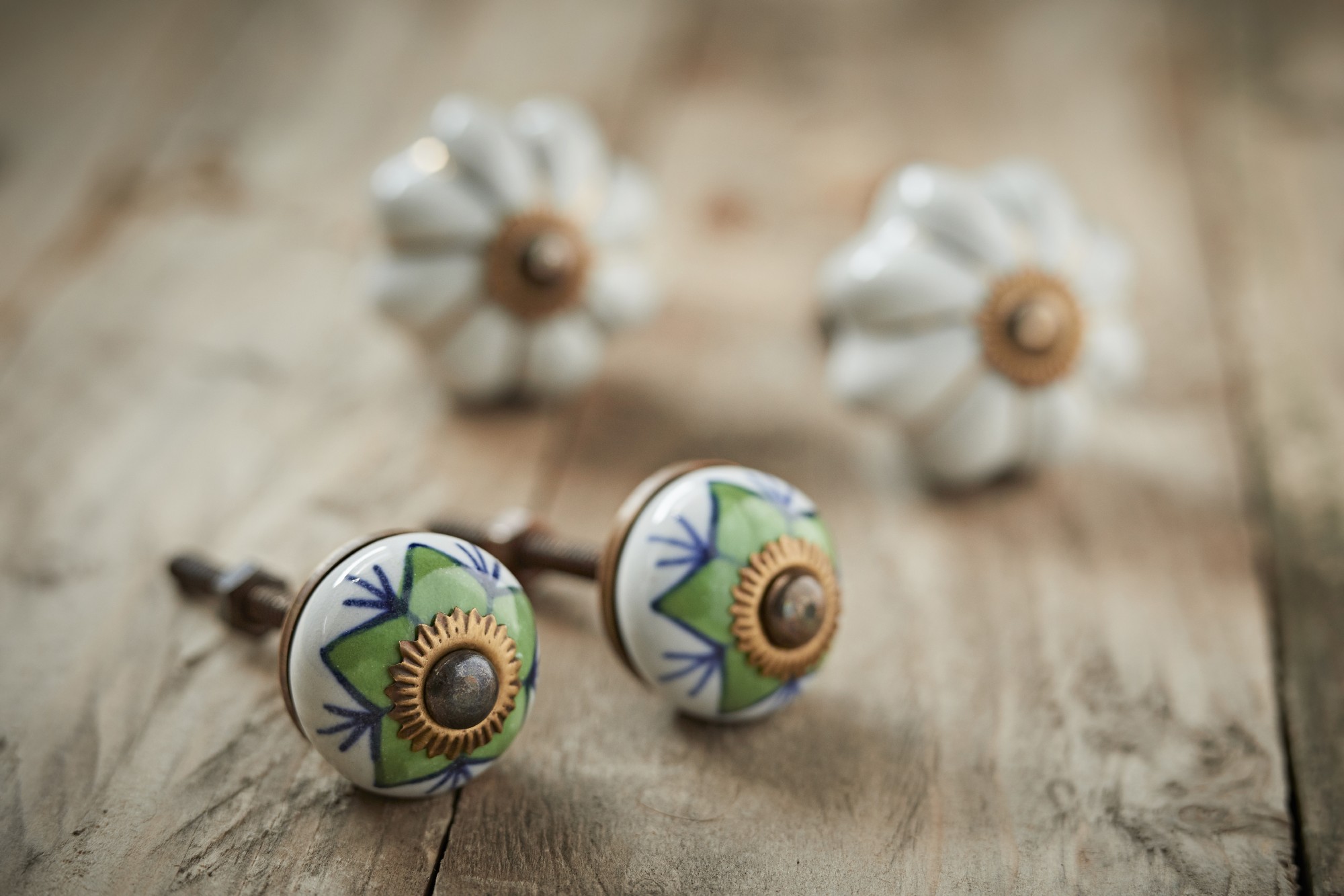 Keramik Möbelknopf  'Blume', handglasiert, weiß, Ø 3,5 cm günstig bestellen