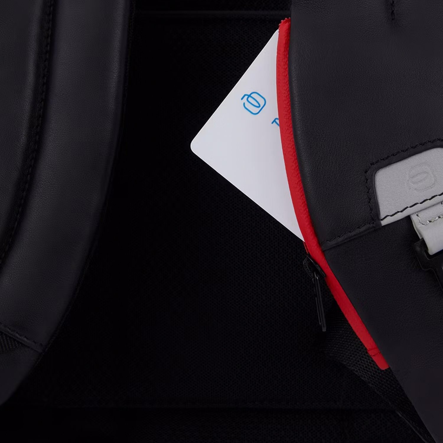 Piquadro Urban Leather Computer Backpack 14