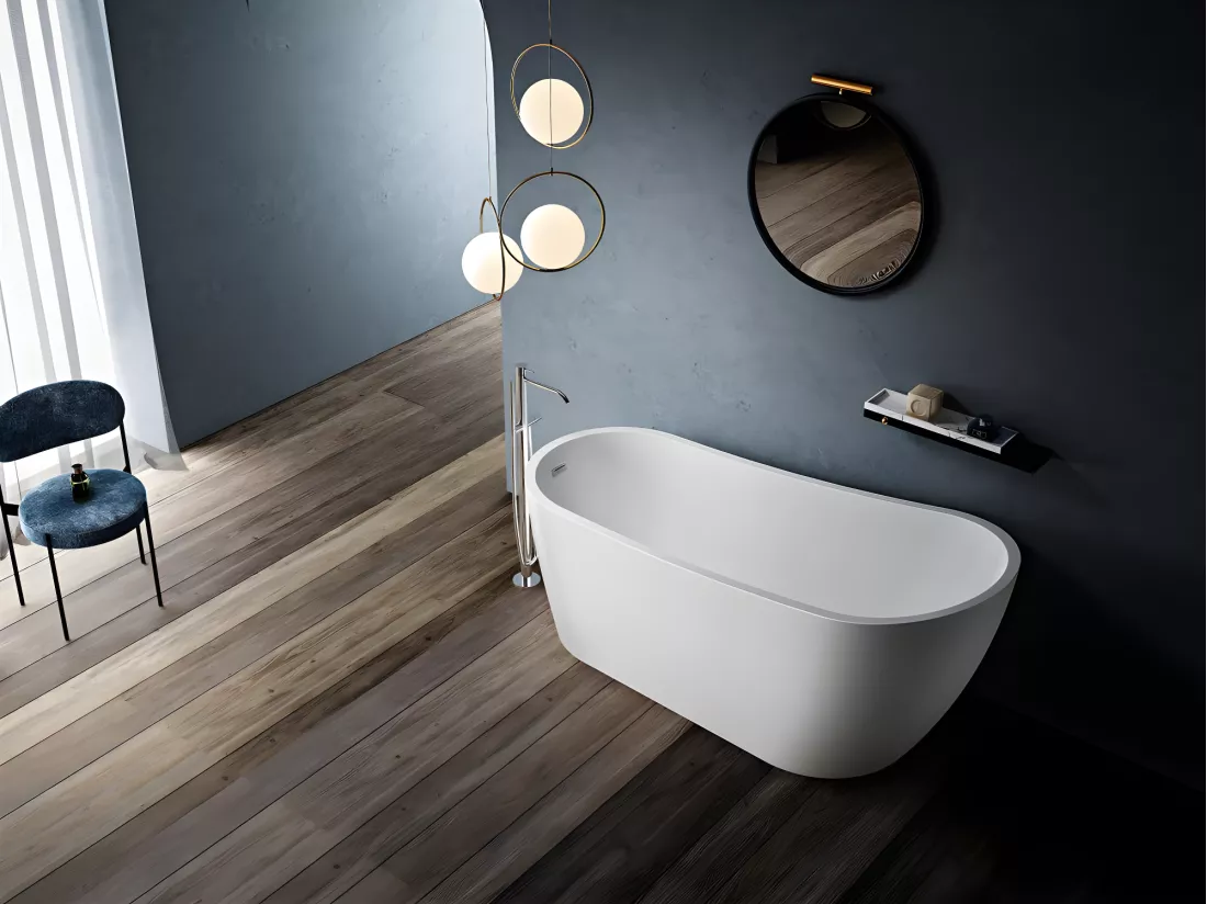 Baignoire îlot design ovale SUTTON blanche 152 cm