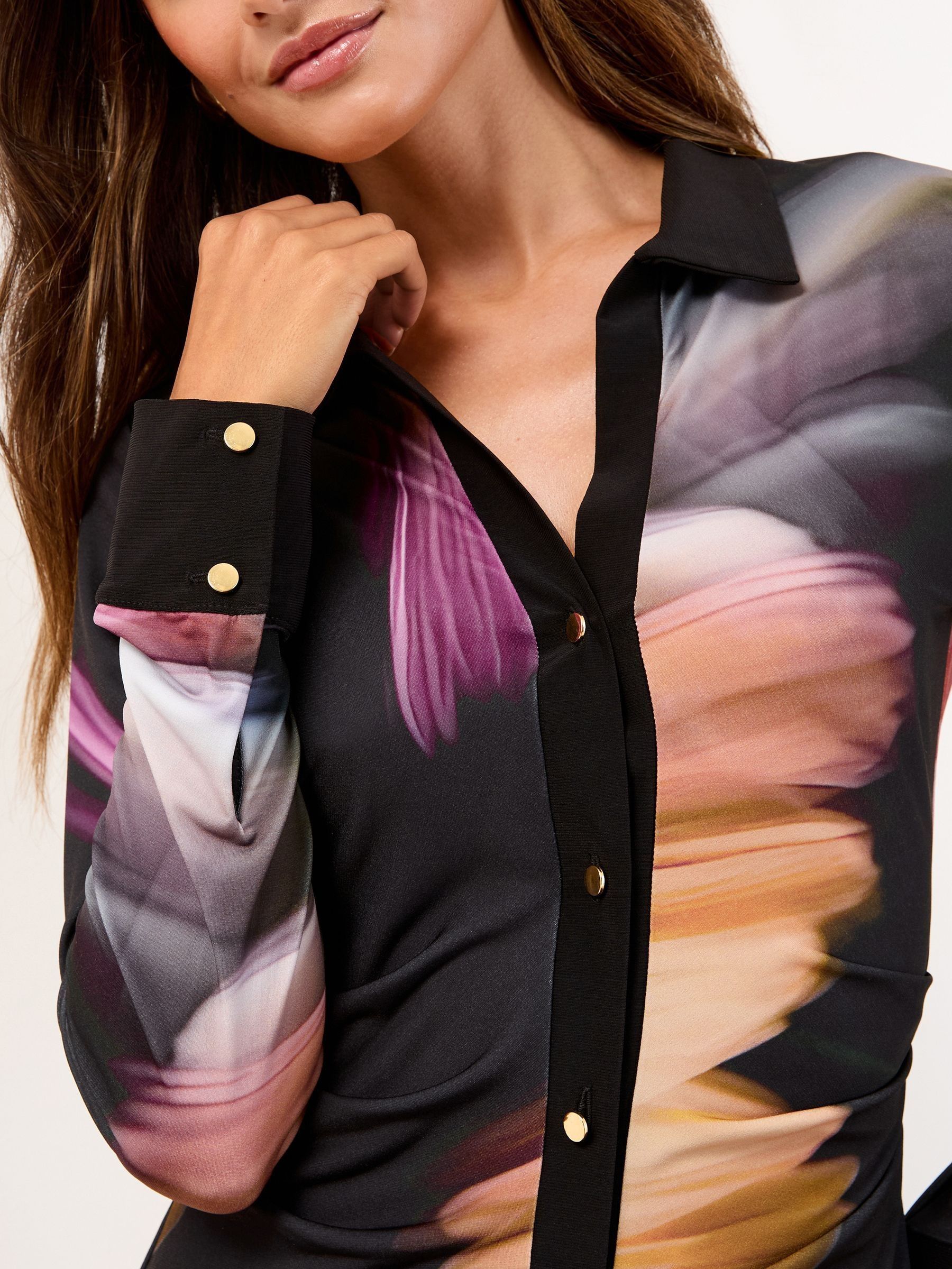 Zwart bloemenprint - Lipsy - Jersey midi-overhemdjurk met knopen