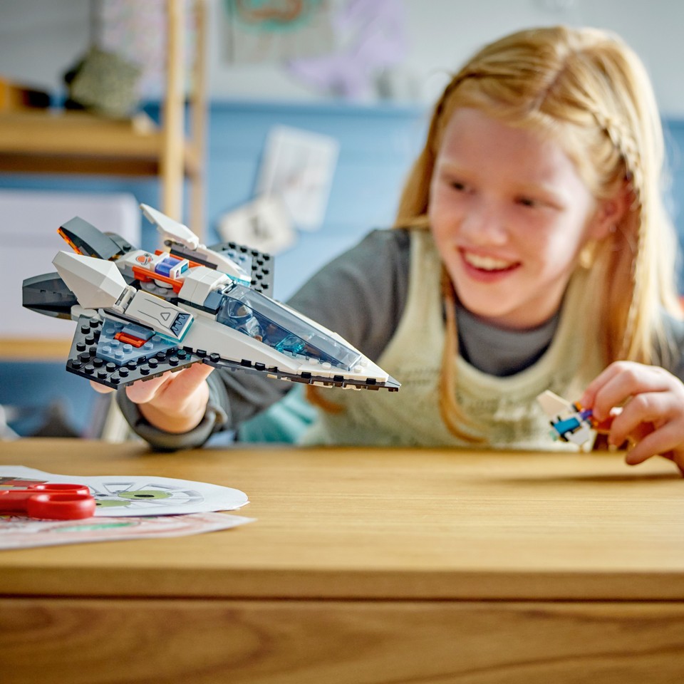 LEGO City - Intergalaktisk rumskib (60430)