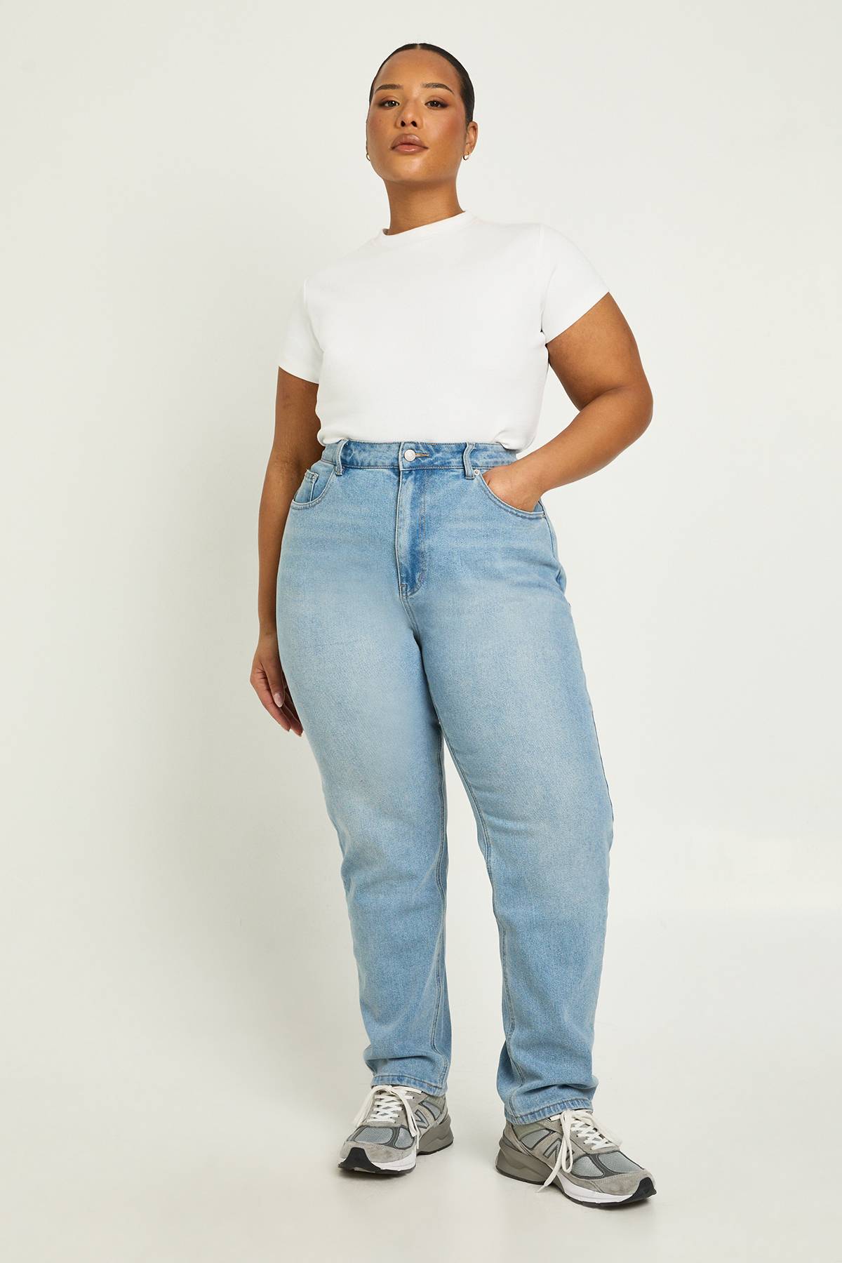 boohoo Le Jean Mom Taille Haute Plus