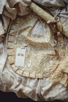 Mrs Mighetto Smekke, Misty Leaf Yellow