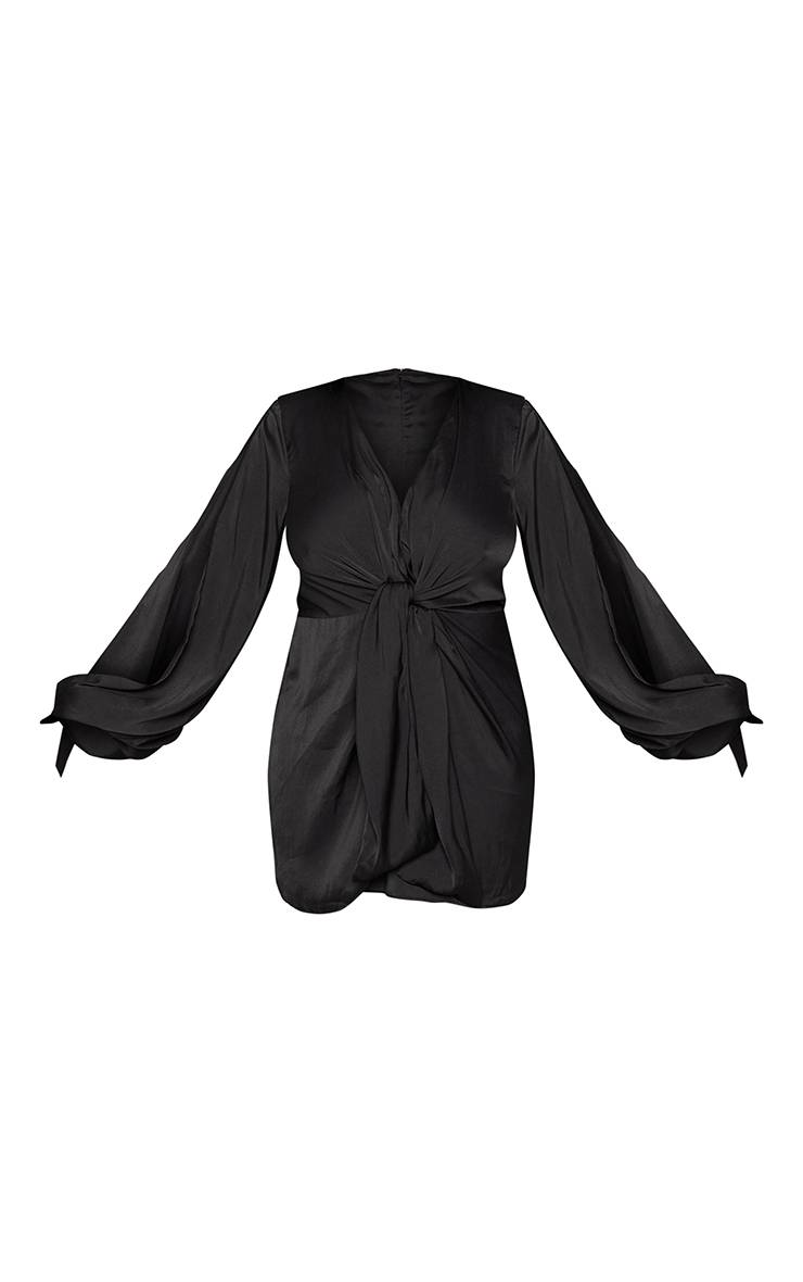 Noir Robe Courte Portefeuille Grande Taille En Satin Avec Détail Torsadé Devant Et Manches Ouvertes