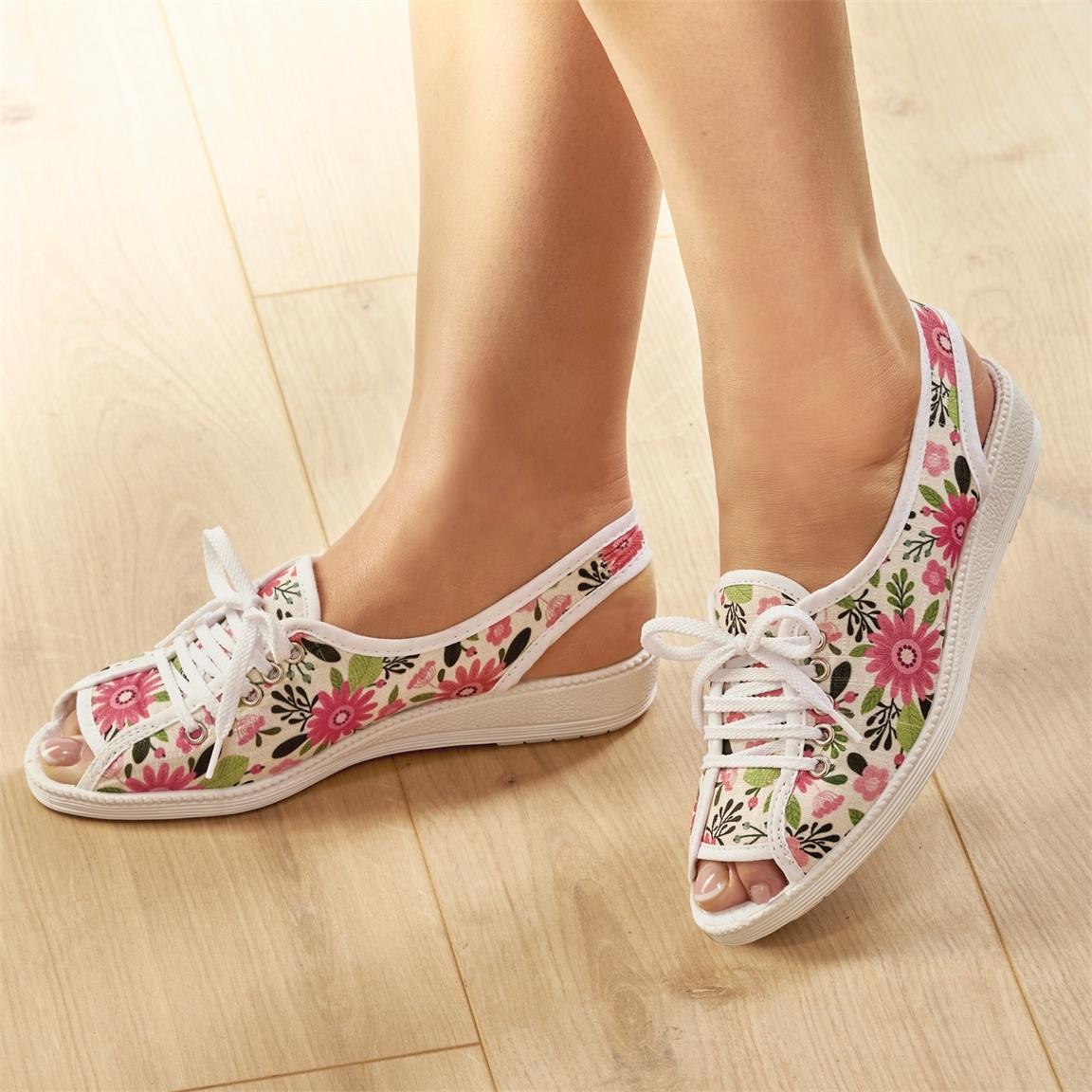 Trotteurs Fleuris - taille 36