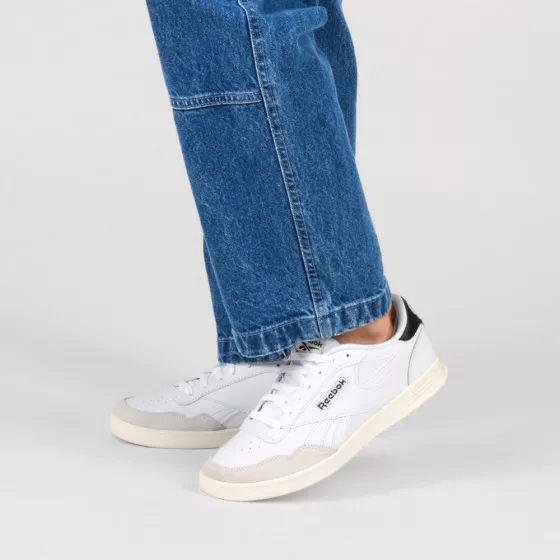 Baskets BLANC REEBOK Court Advance