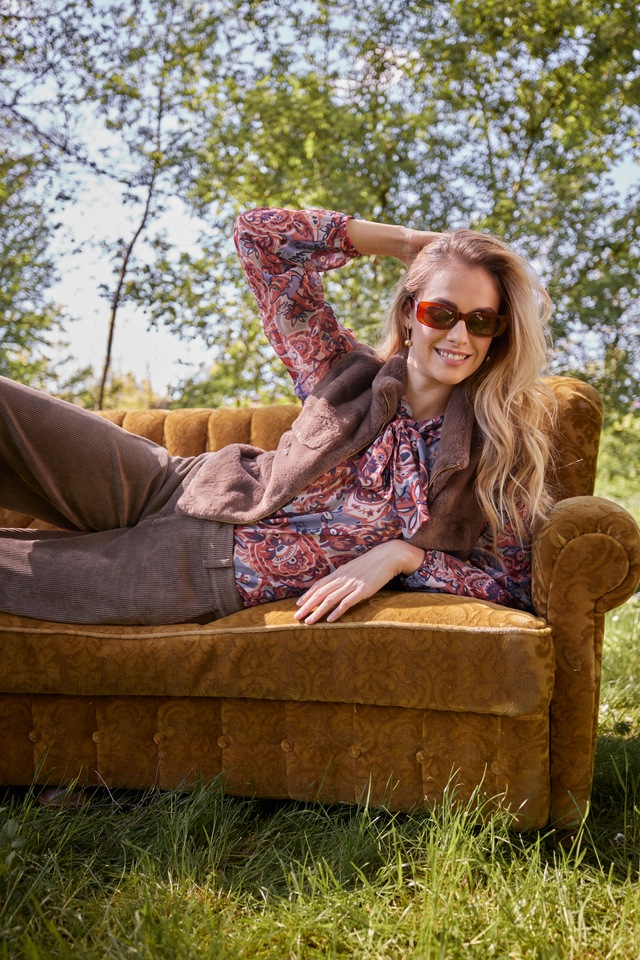 Aniston CASUAL Cordhose  mit trendigem, weiten Bein - NEUE KOLLEKTION
