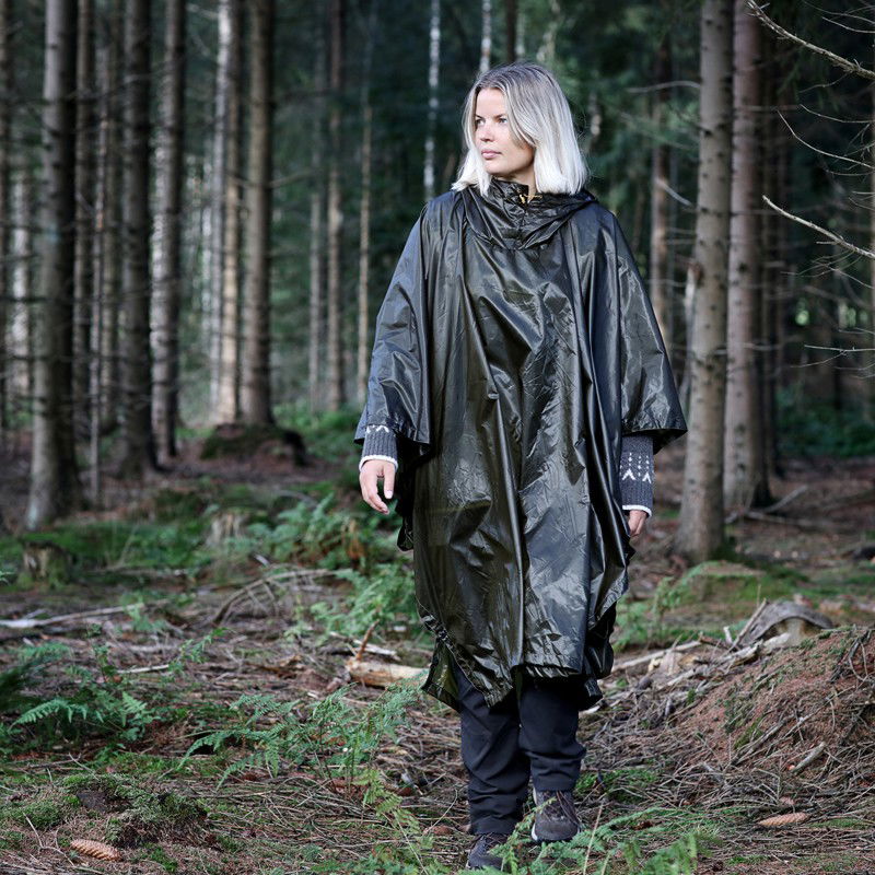 Asivik Ultralight Poncho