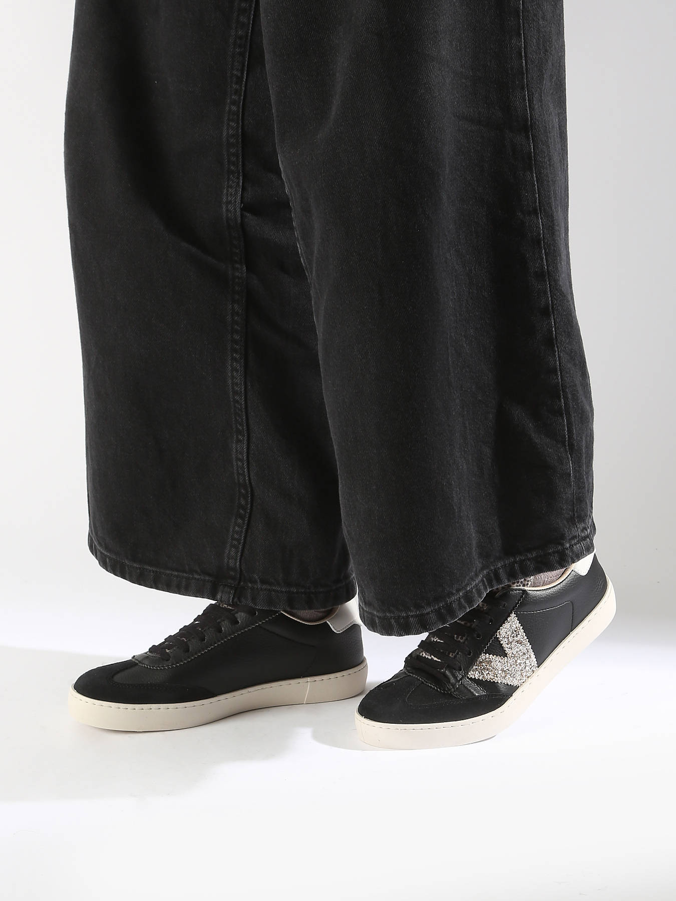 Sneakers VICTORIA