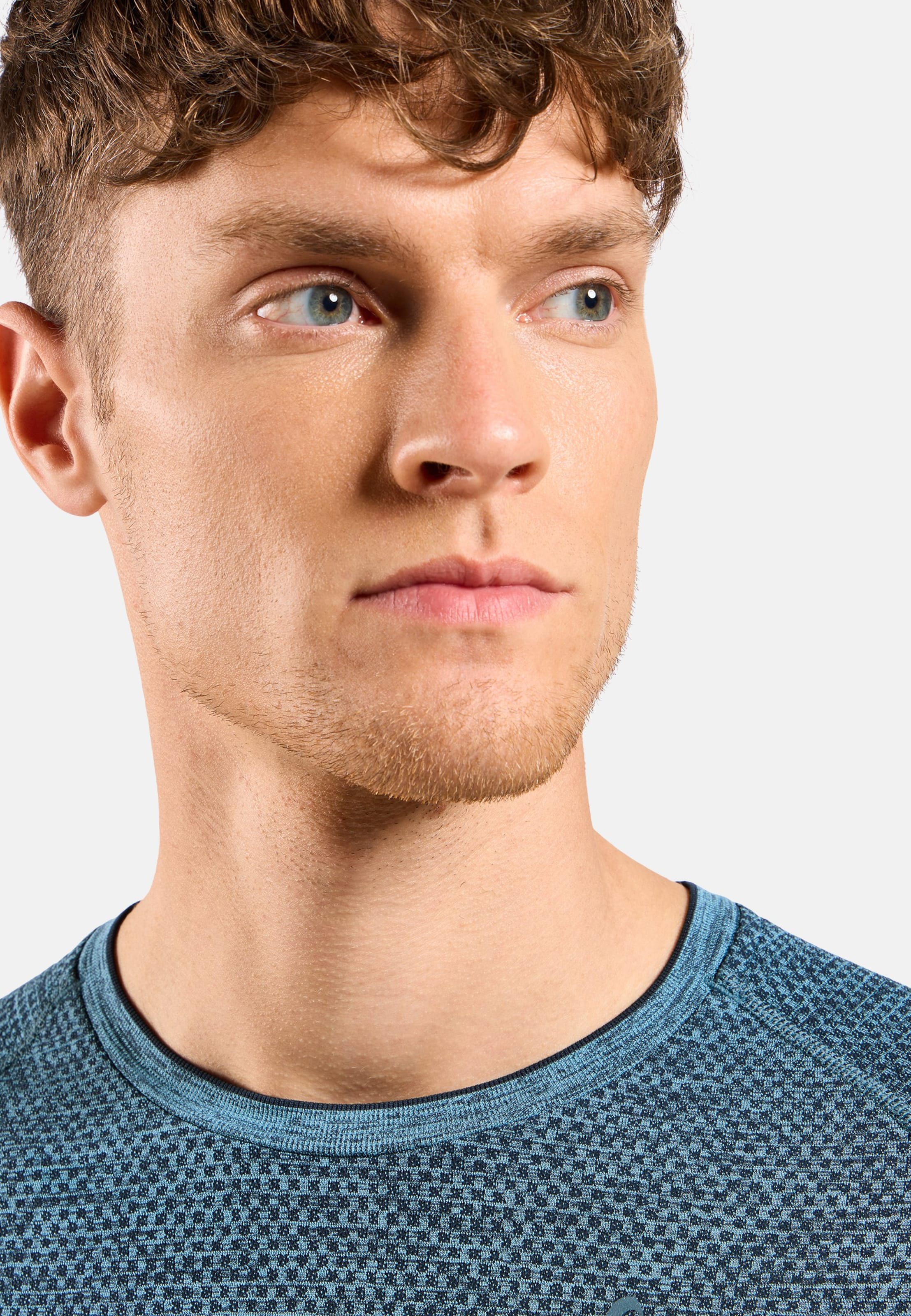 Essentials Seamless Laufshirt in dark sapphire melange