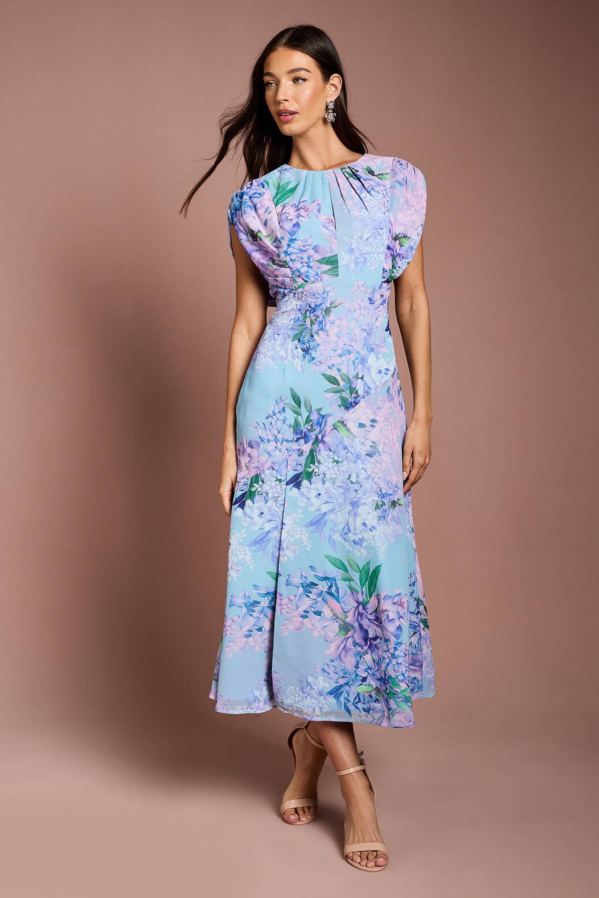 Coast Robe Mi-Longue en Mousseline Fleurie à Manches Courtes