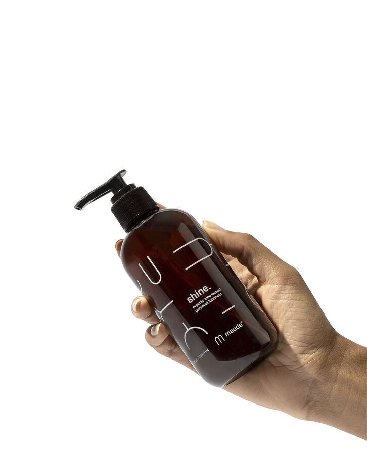 MAUDE Shine Organic Vandbaseret Glidecreme - 236 ML